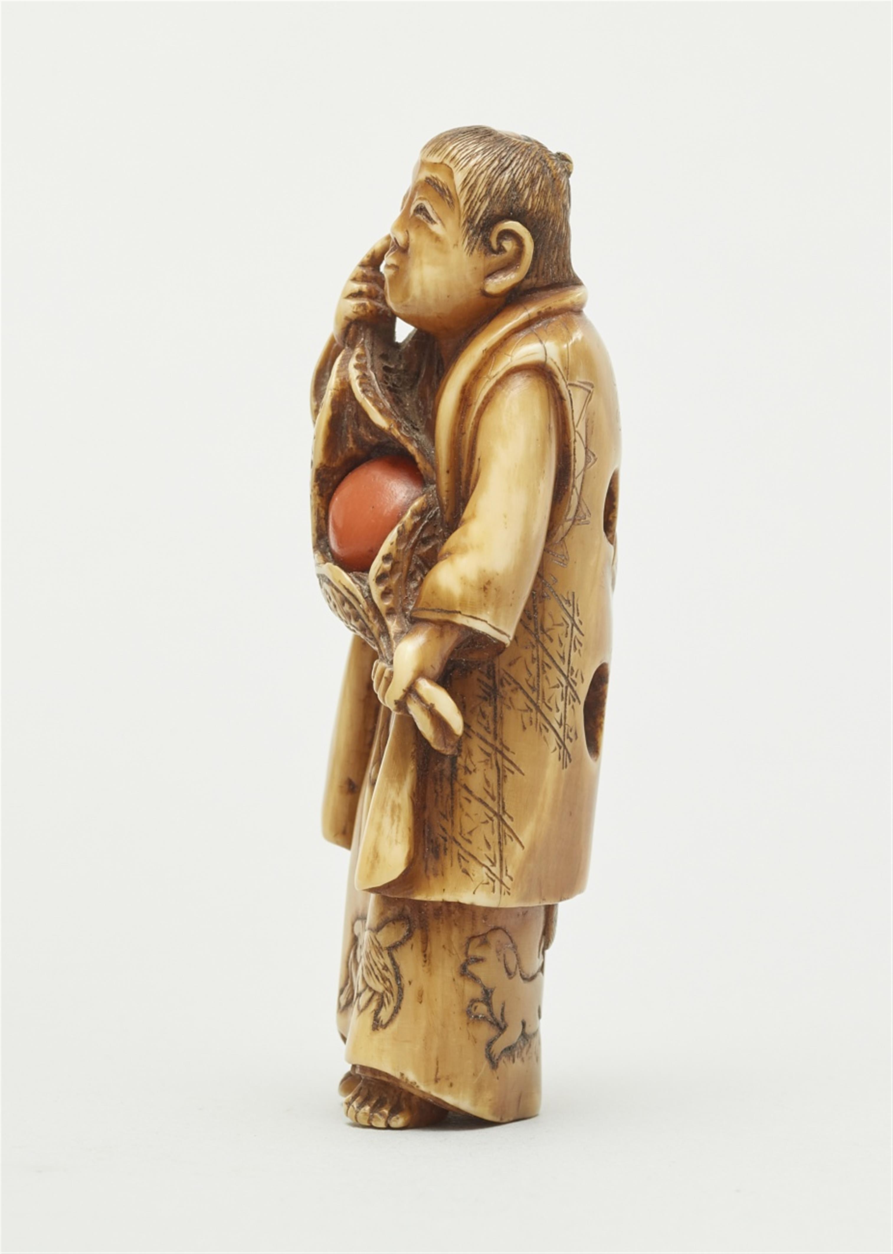 An ivory netsuke of a boy with a hozuki. Late 19th century - image-4