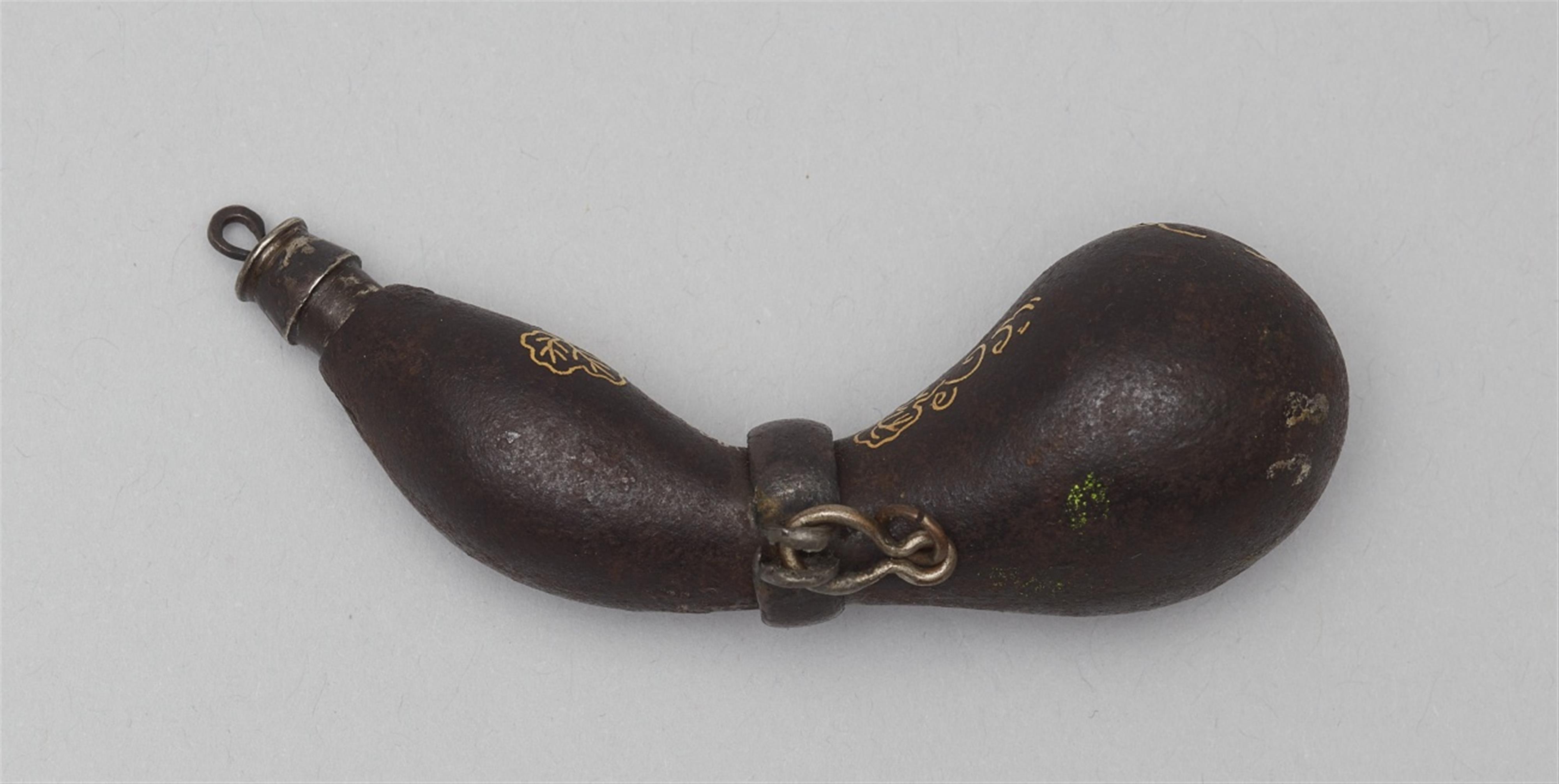 A iron and gold nioibin. Second half 19th century - image-2