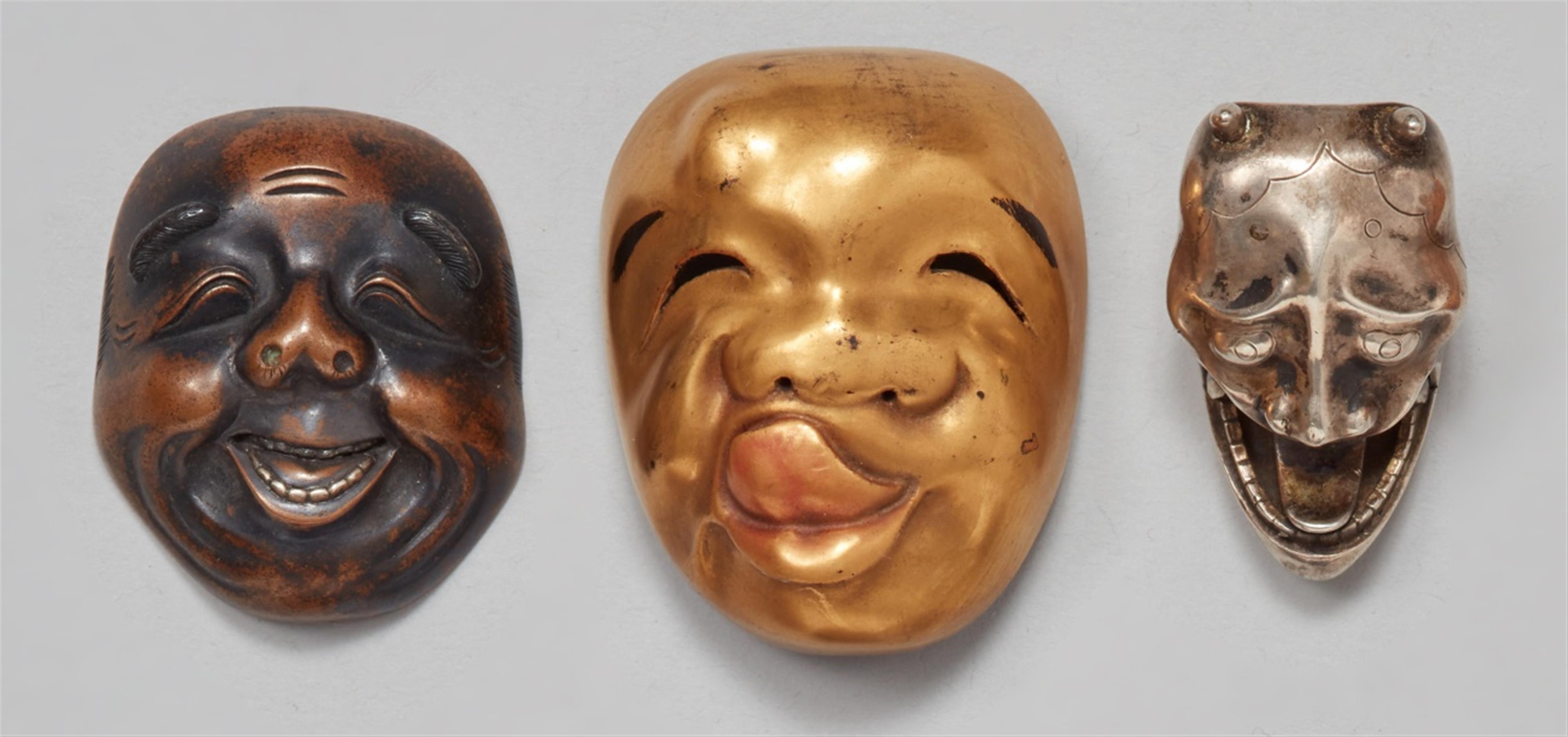 Three mask netsuke. Second half 19th century - image-1