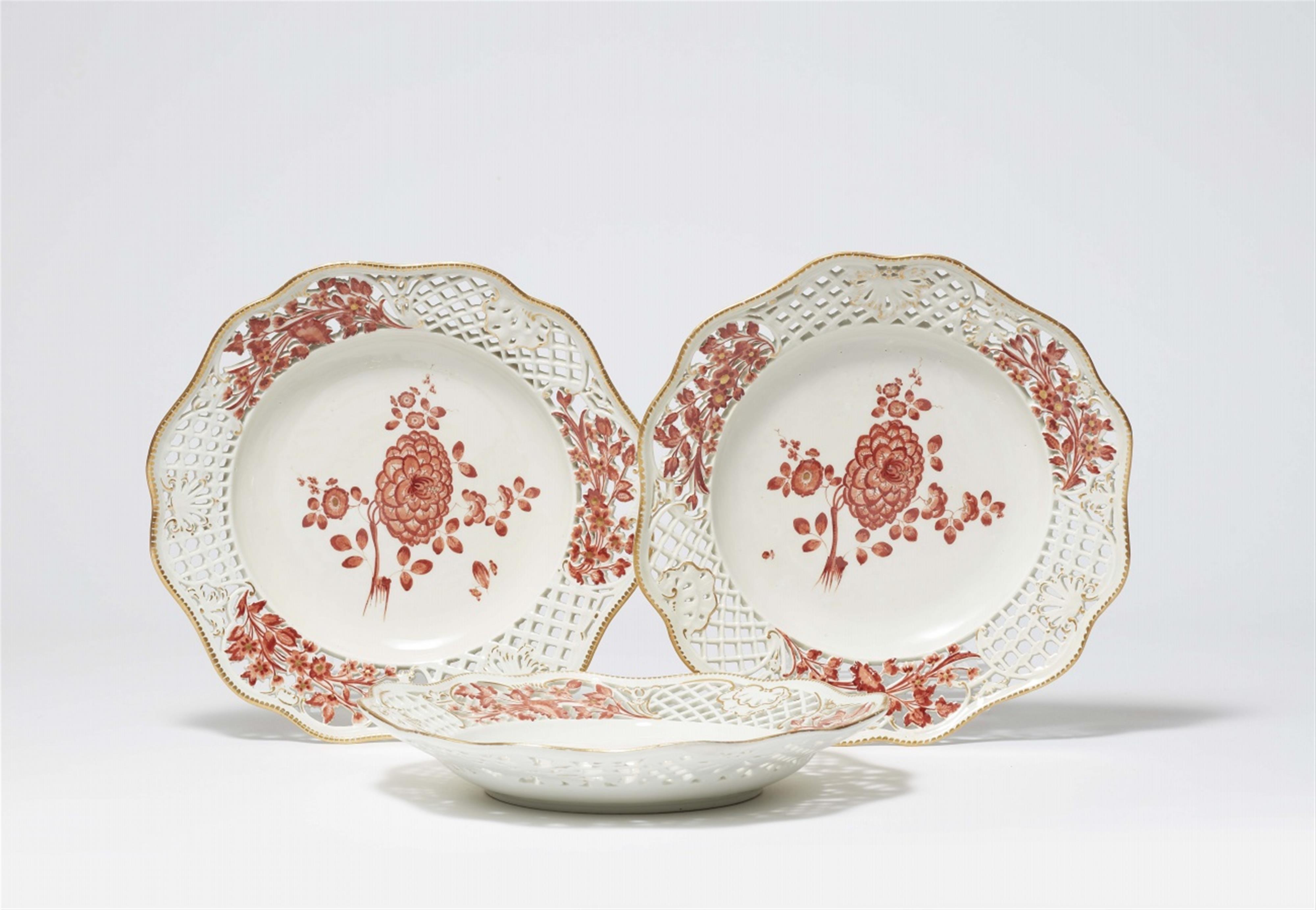 Three Meissen porcelain dessert plates from the service with red mosaic pattern borders - image-1