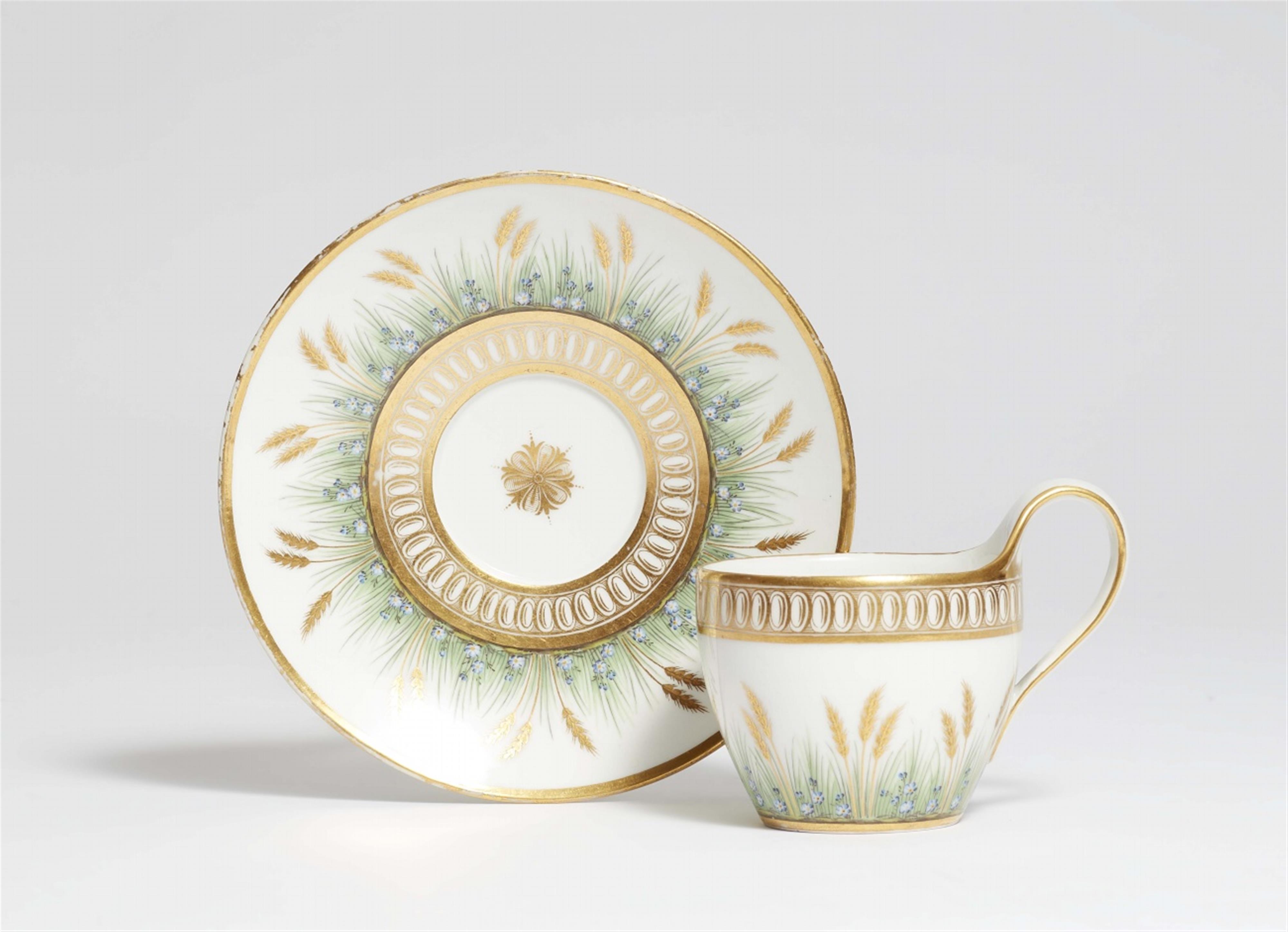 A Berlin KPM porcelain cup with golden wheat motifs - image-1