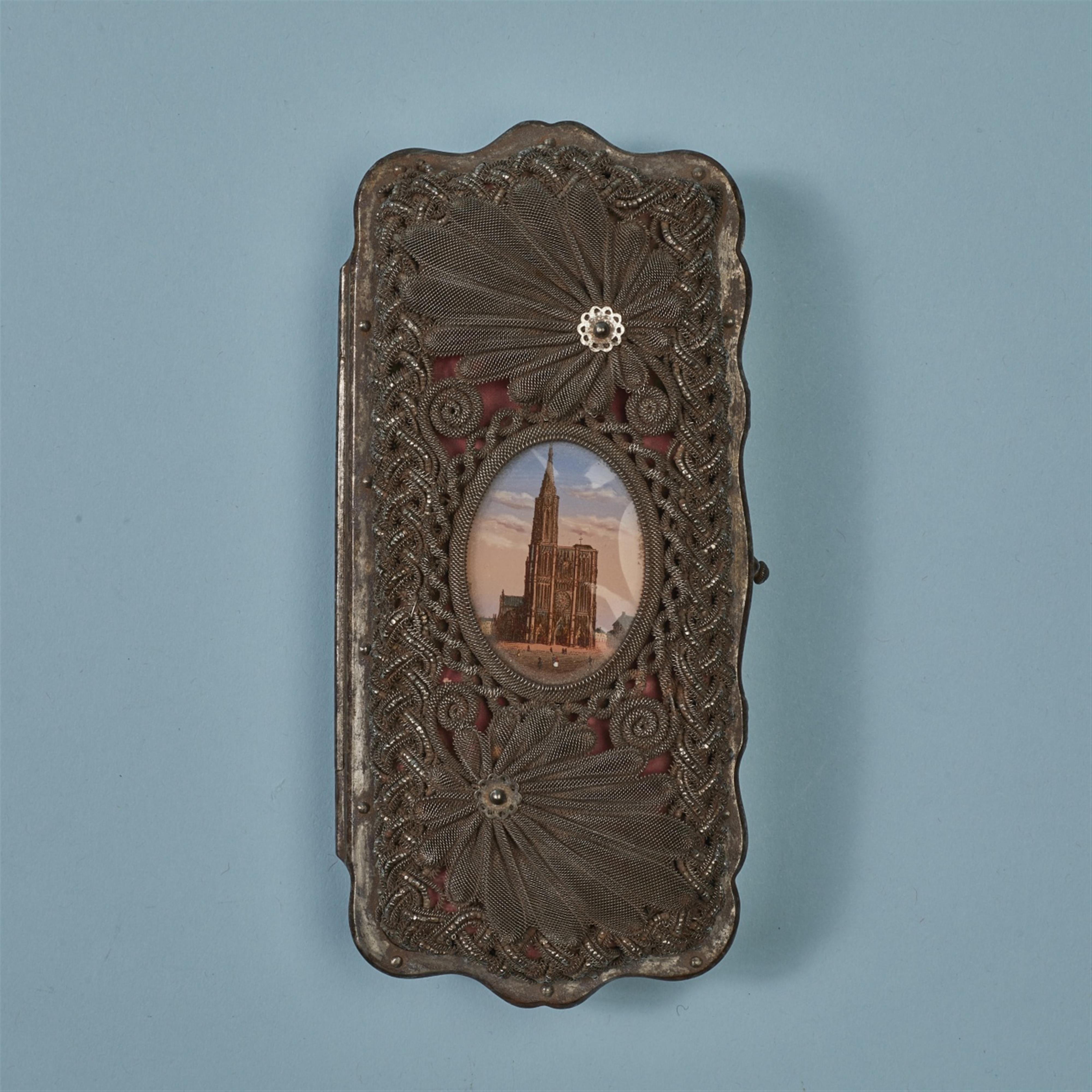 A steel cigar case with Strasbourg Cathedral - image-2