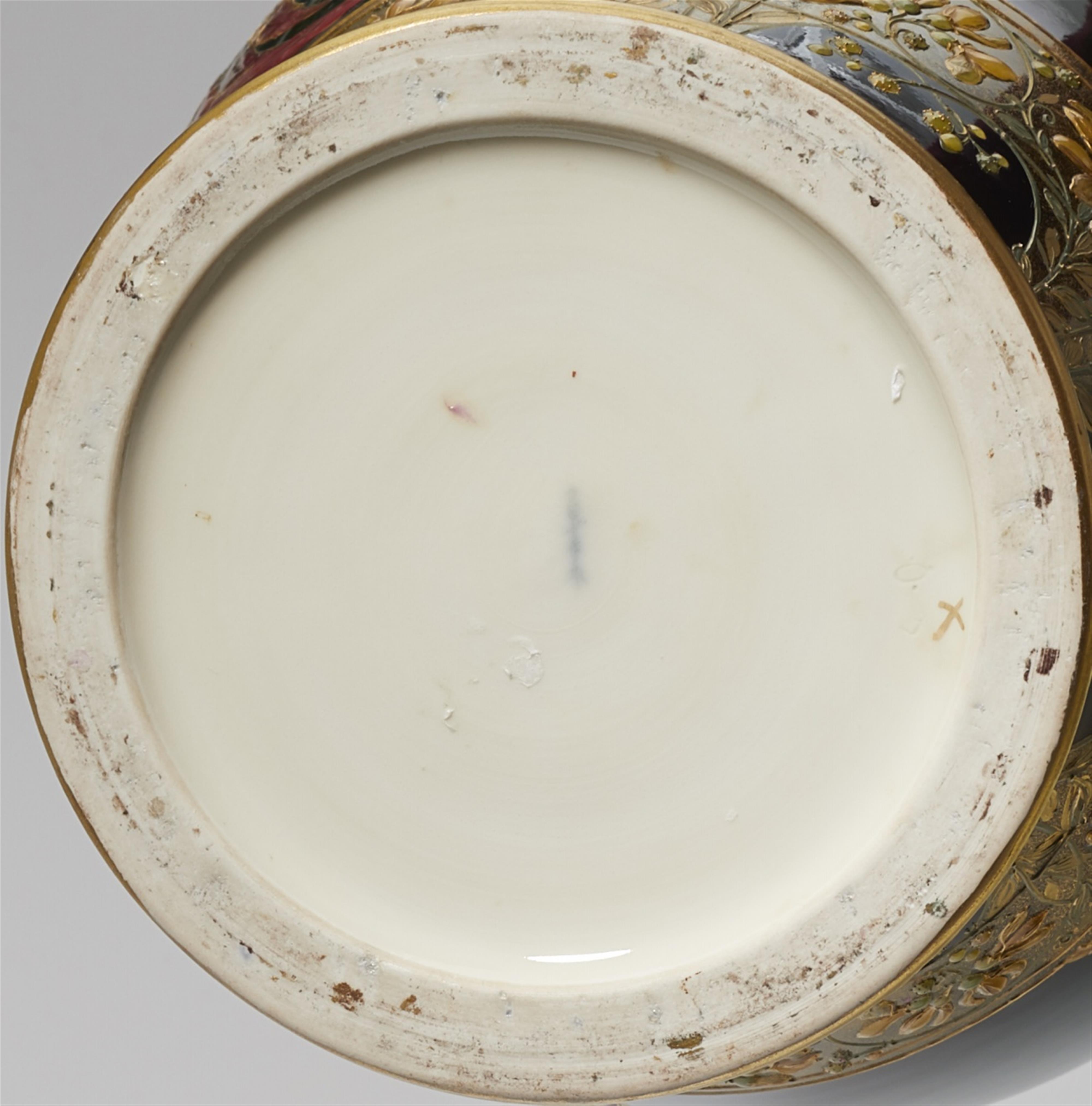A Berlin KPM porcelain vase “Morgenstunde hat Gold im Munde” - image-2