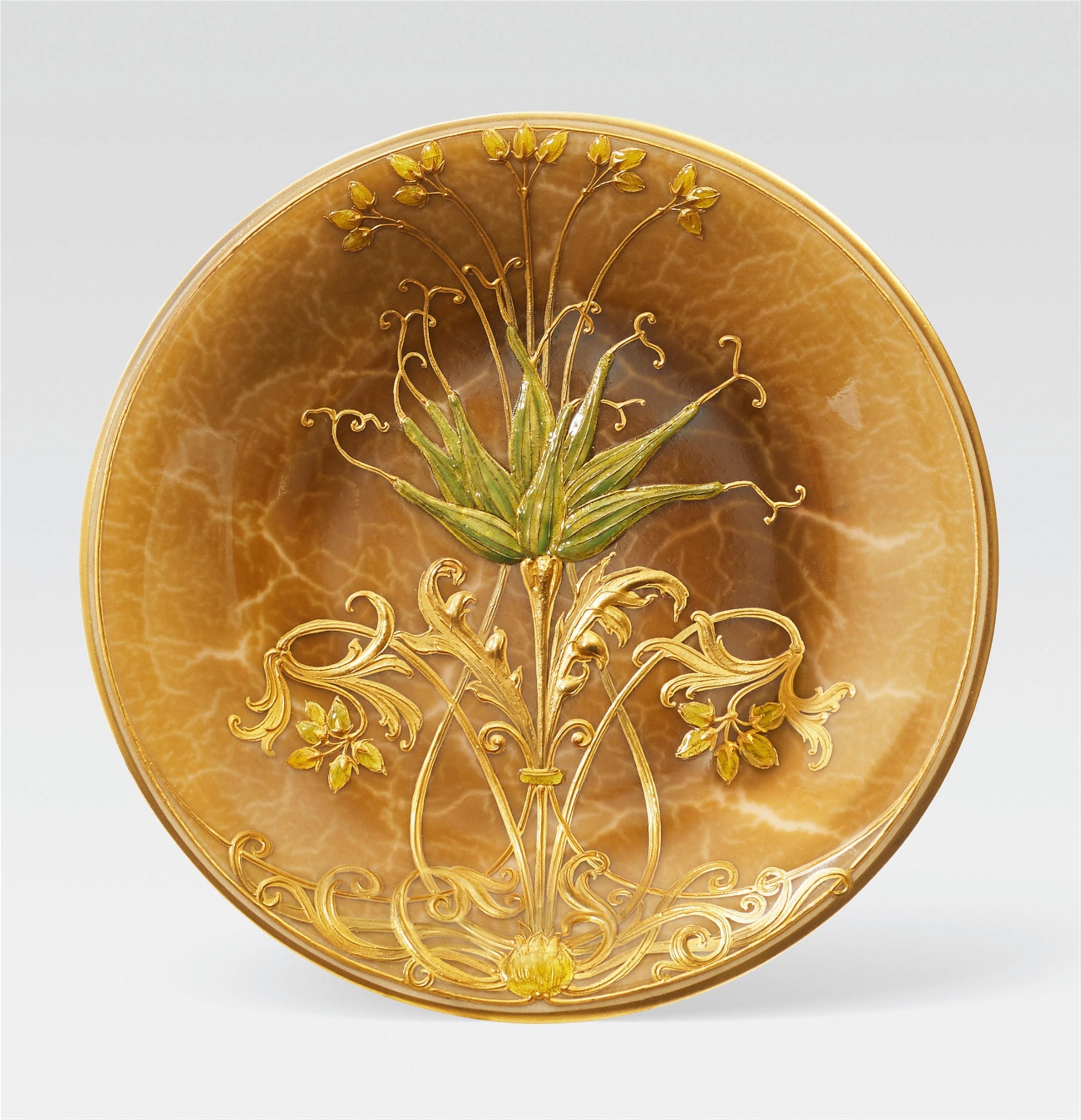 A Berlin KPM porcelain dish with foliate relief decoration - image-1