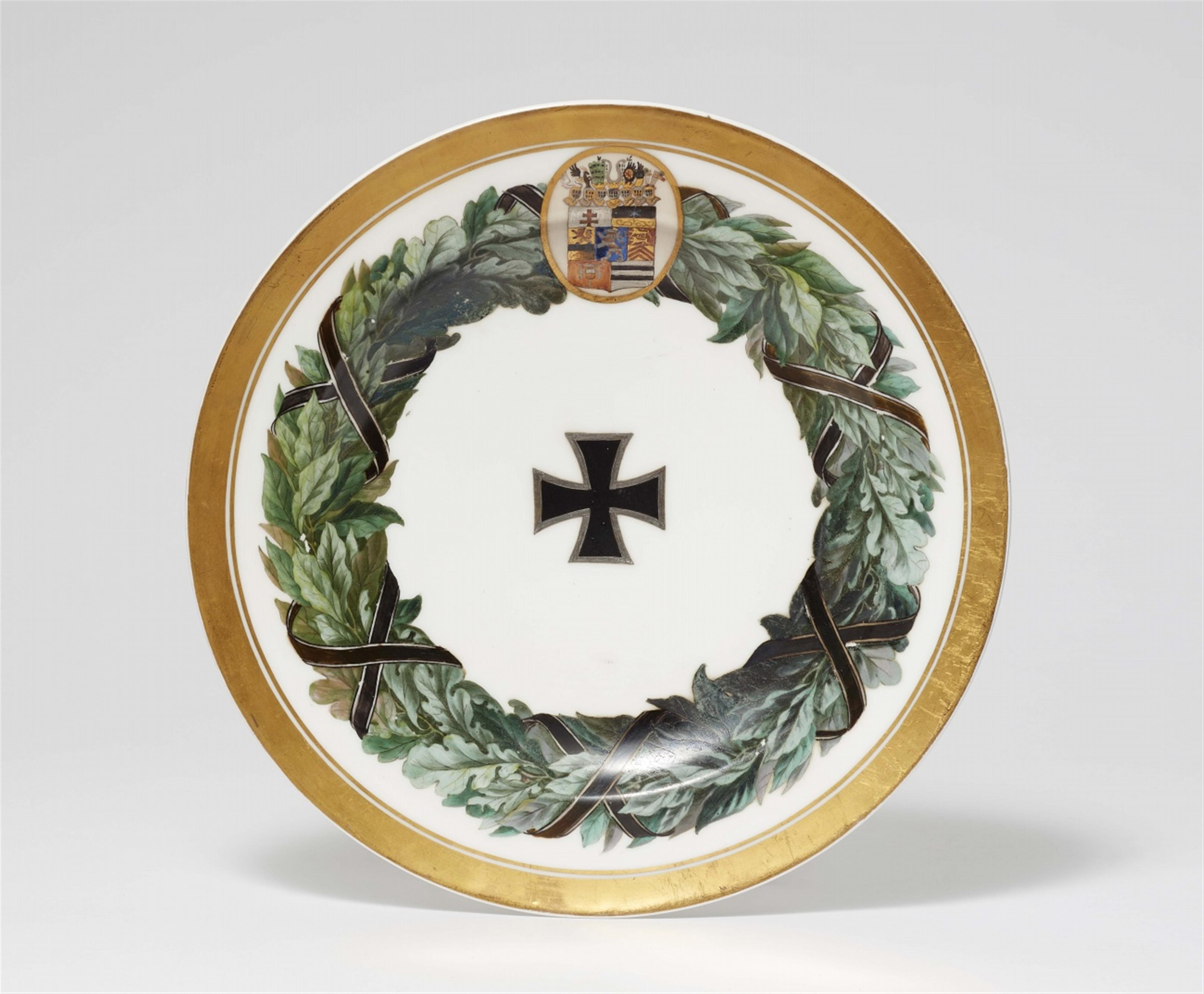 A Berlin KPM porcelain dinner plate from the general's service for Prince Ludwig von Hessen-Homburg - image-1
