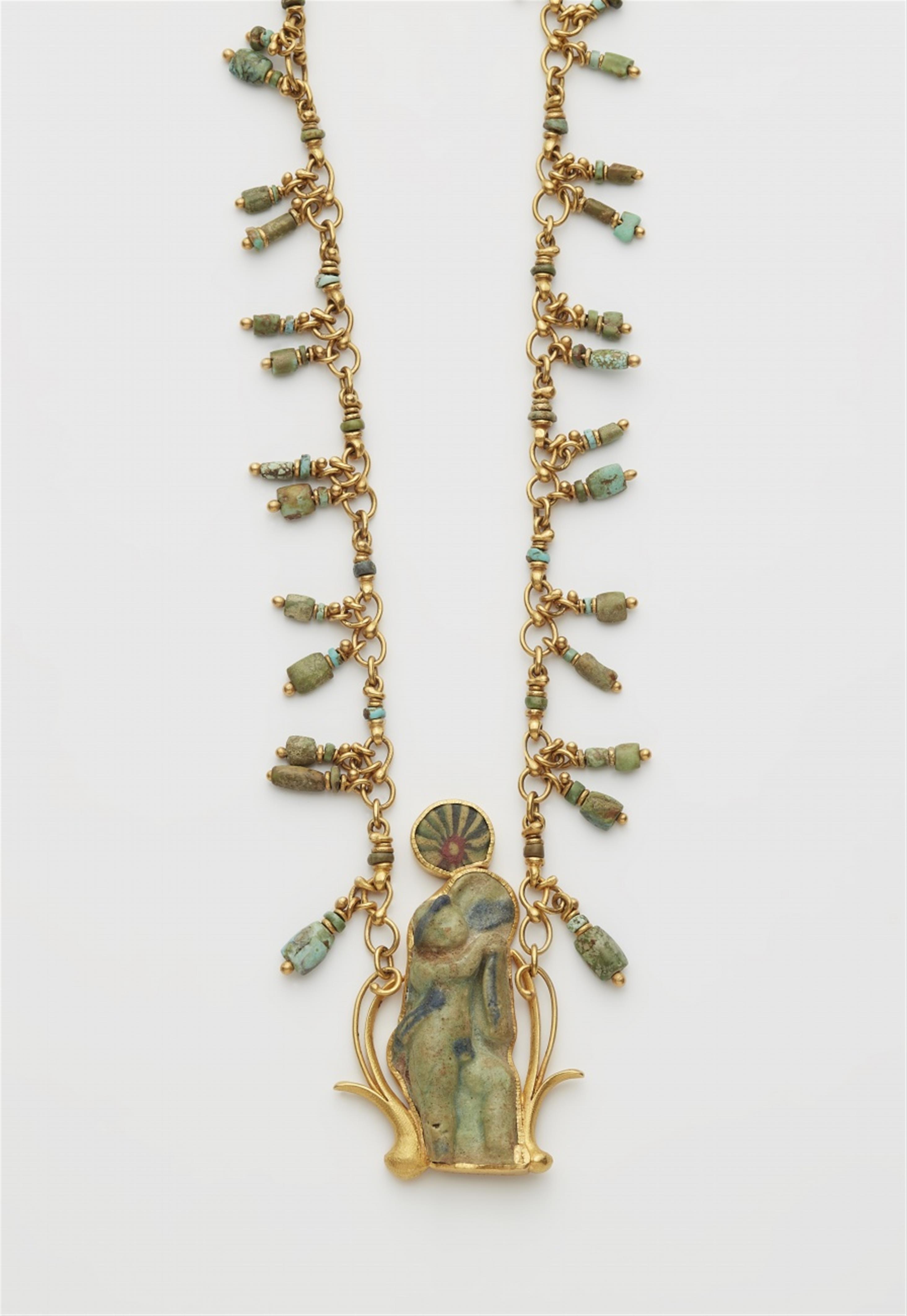 A 22k gold necklace with an ancient Roman relief fragment - image-2