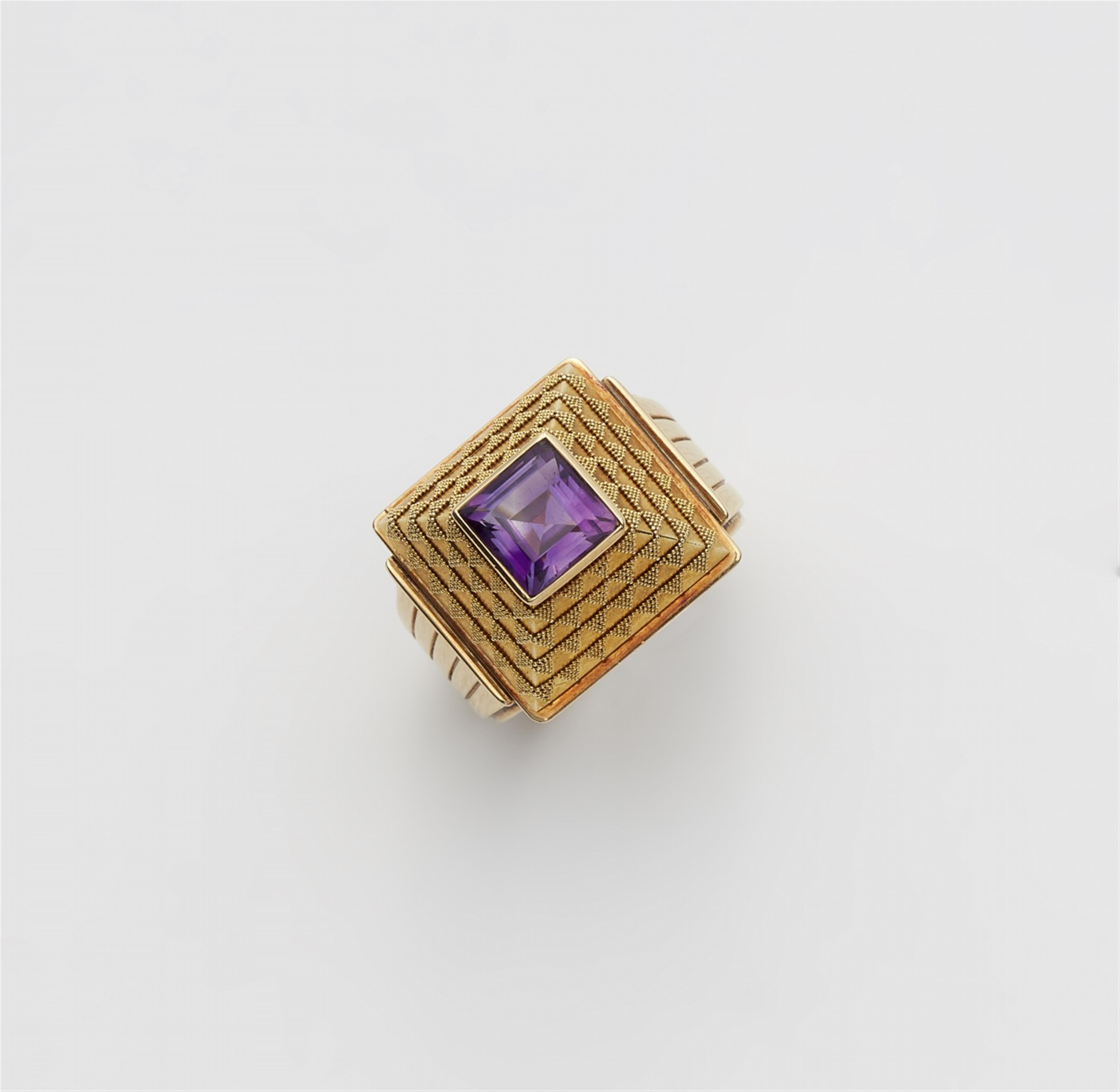 A 14k gold granulation amethyst ring - image-1