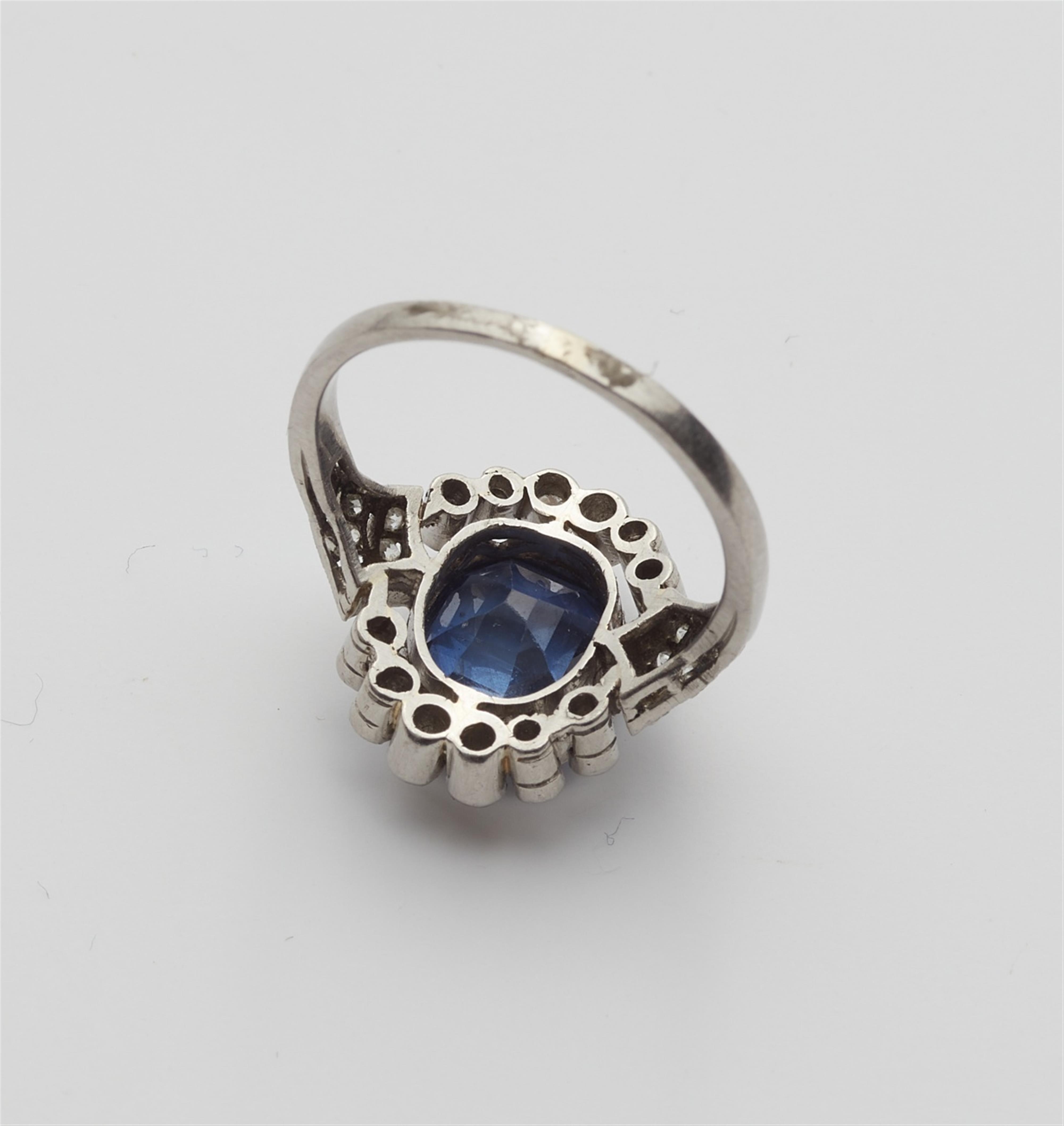A Belle Epoque platinum sapphire ring - image-3