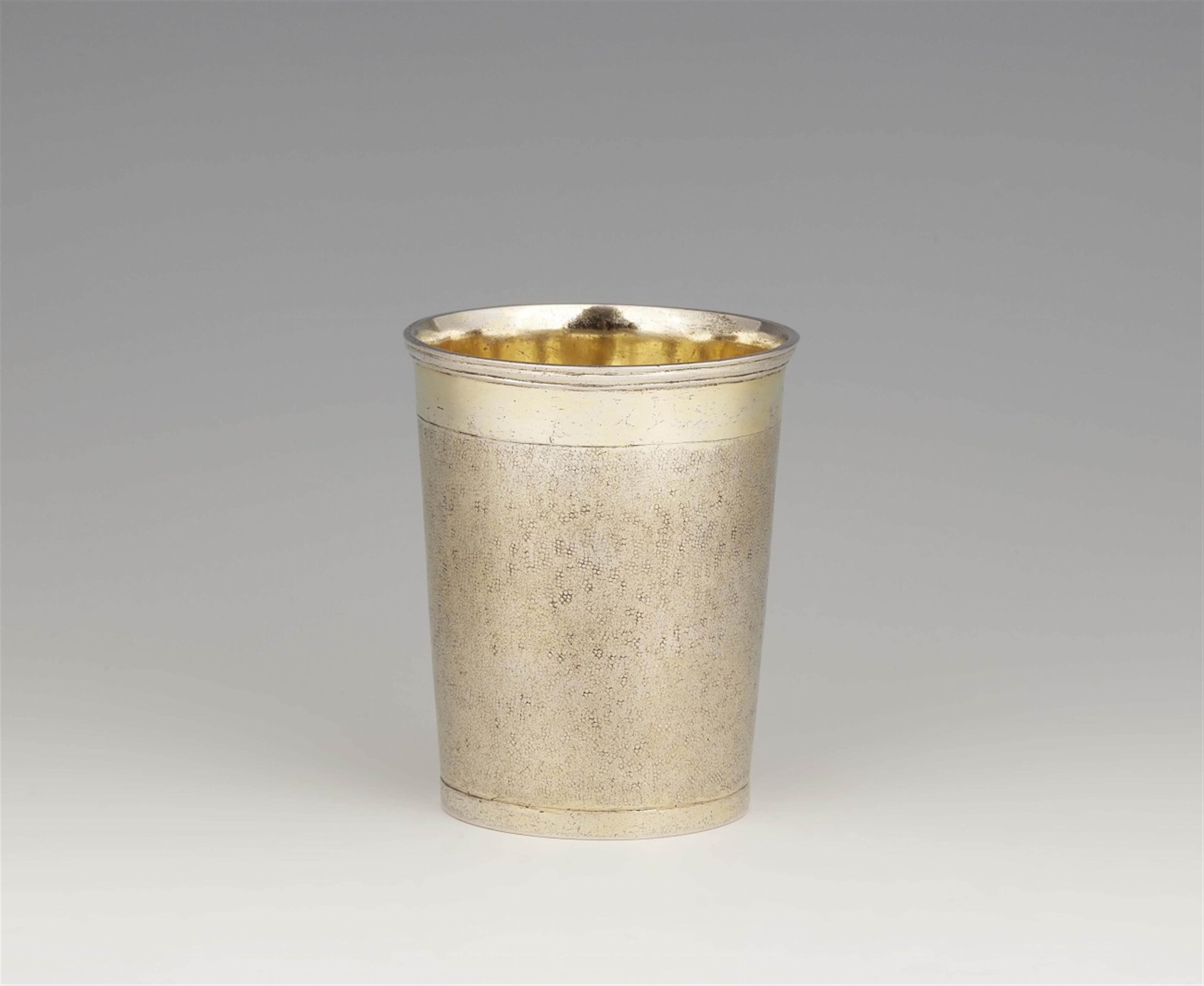 A Schweinfurt silver beaker made for the shoemakers' guild - image-1