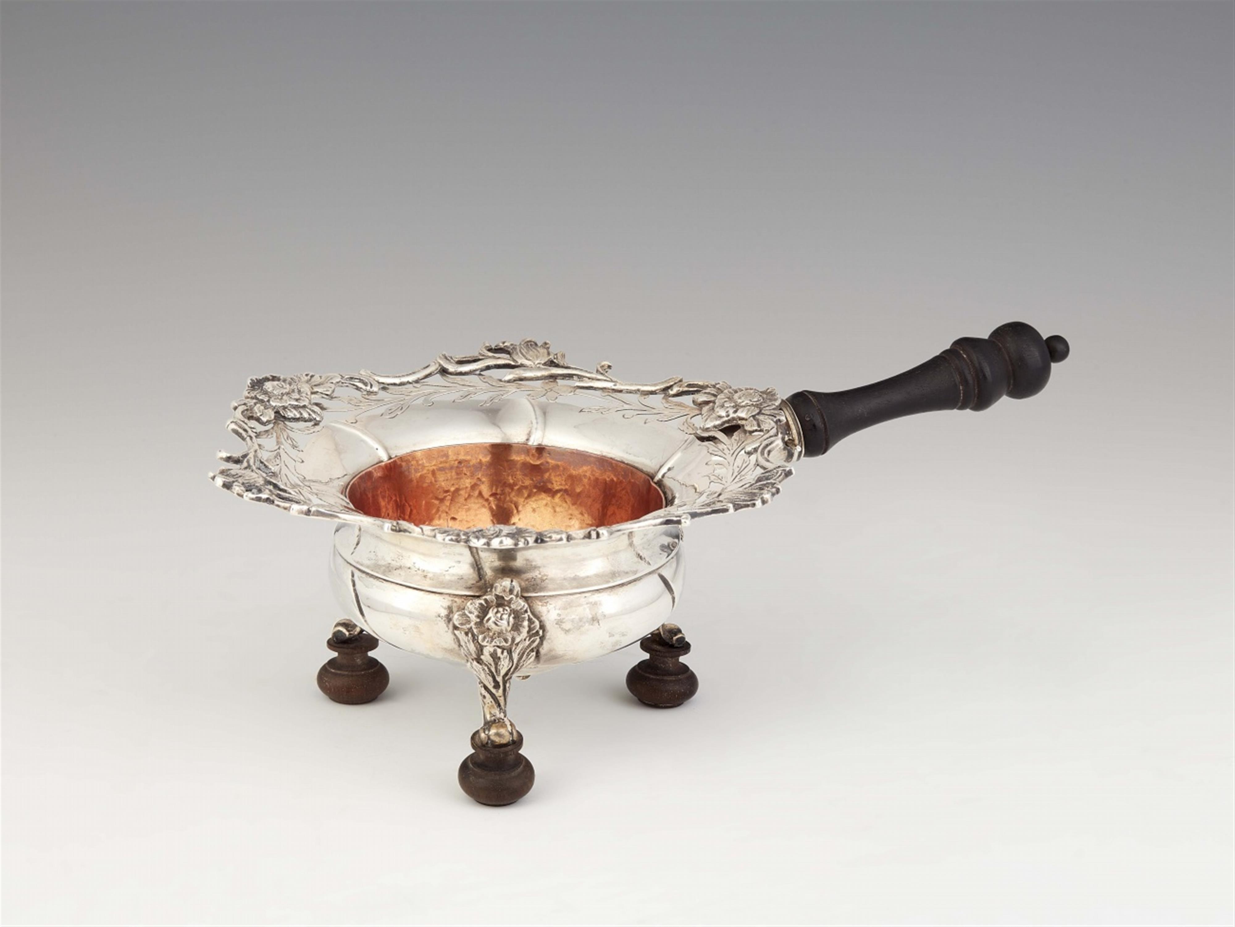 A Dordrecht silver coal dish - image-1