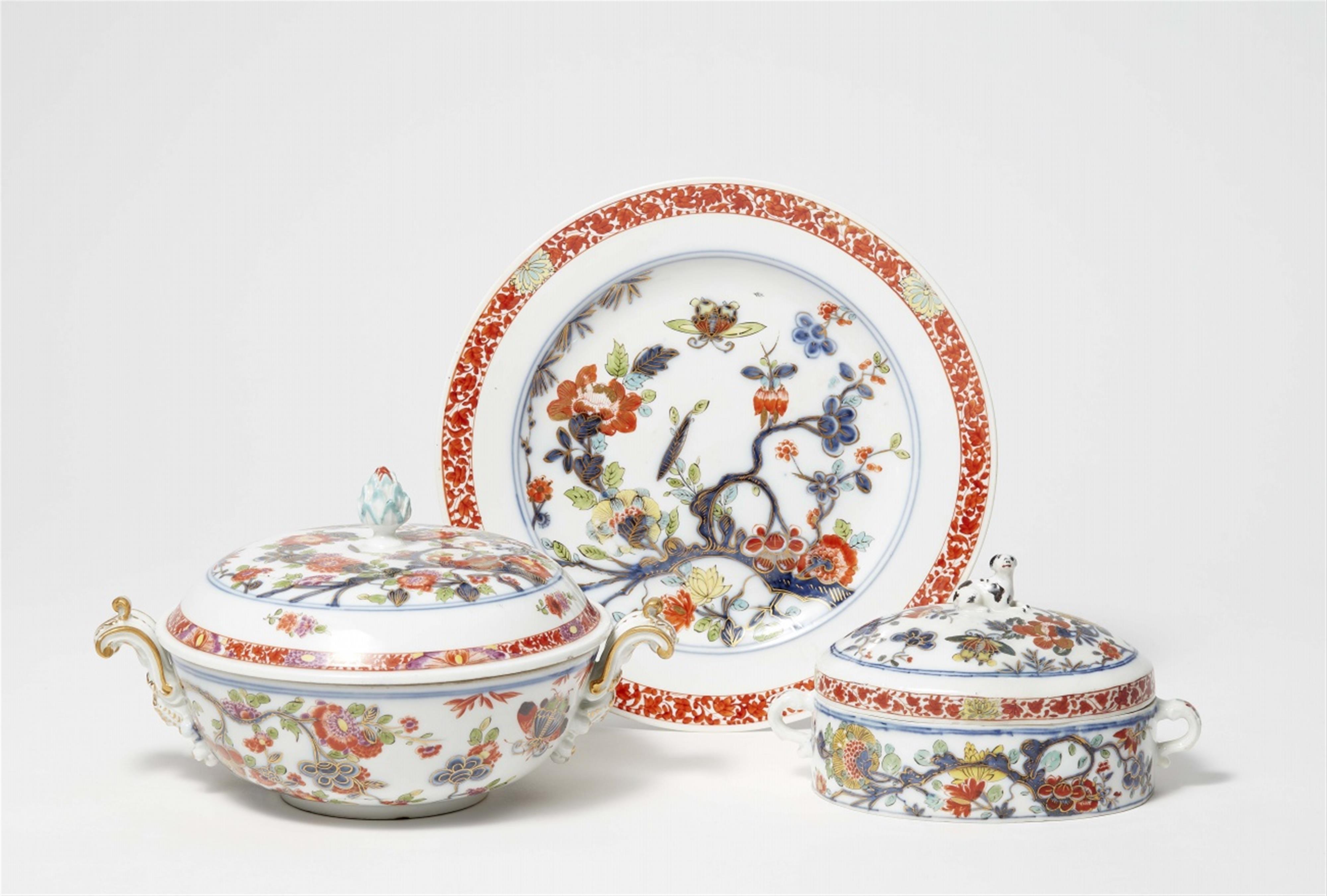 A Meissen porcelain tureen, plate and sugar box with branch motifs - image-1