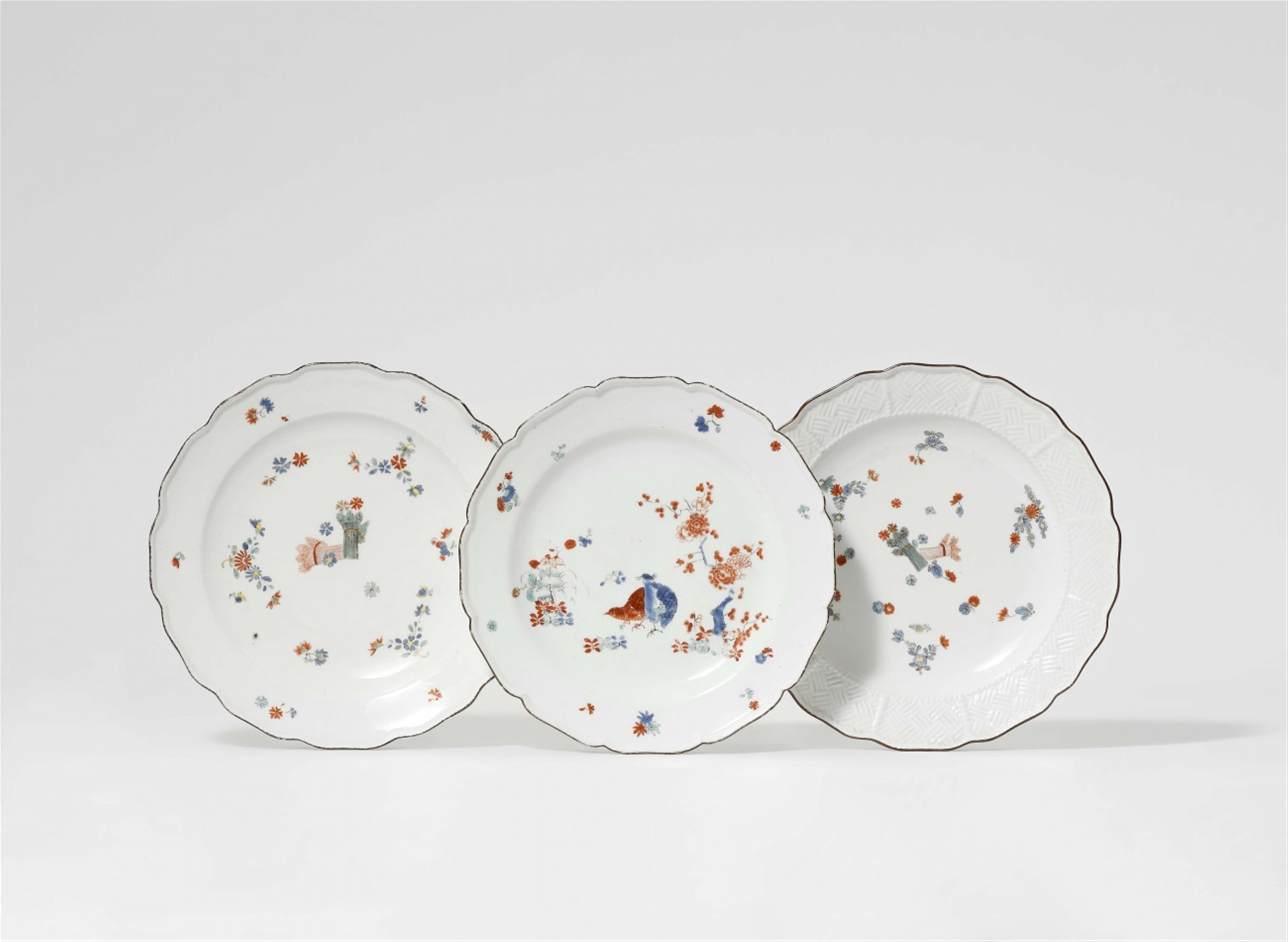 Three Meissen porcelain plates decorated in the Japanese style - image-1