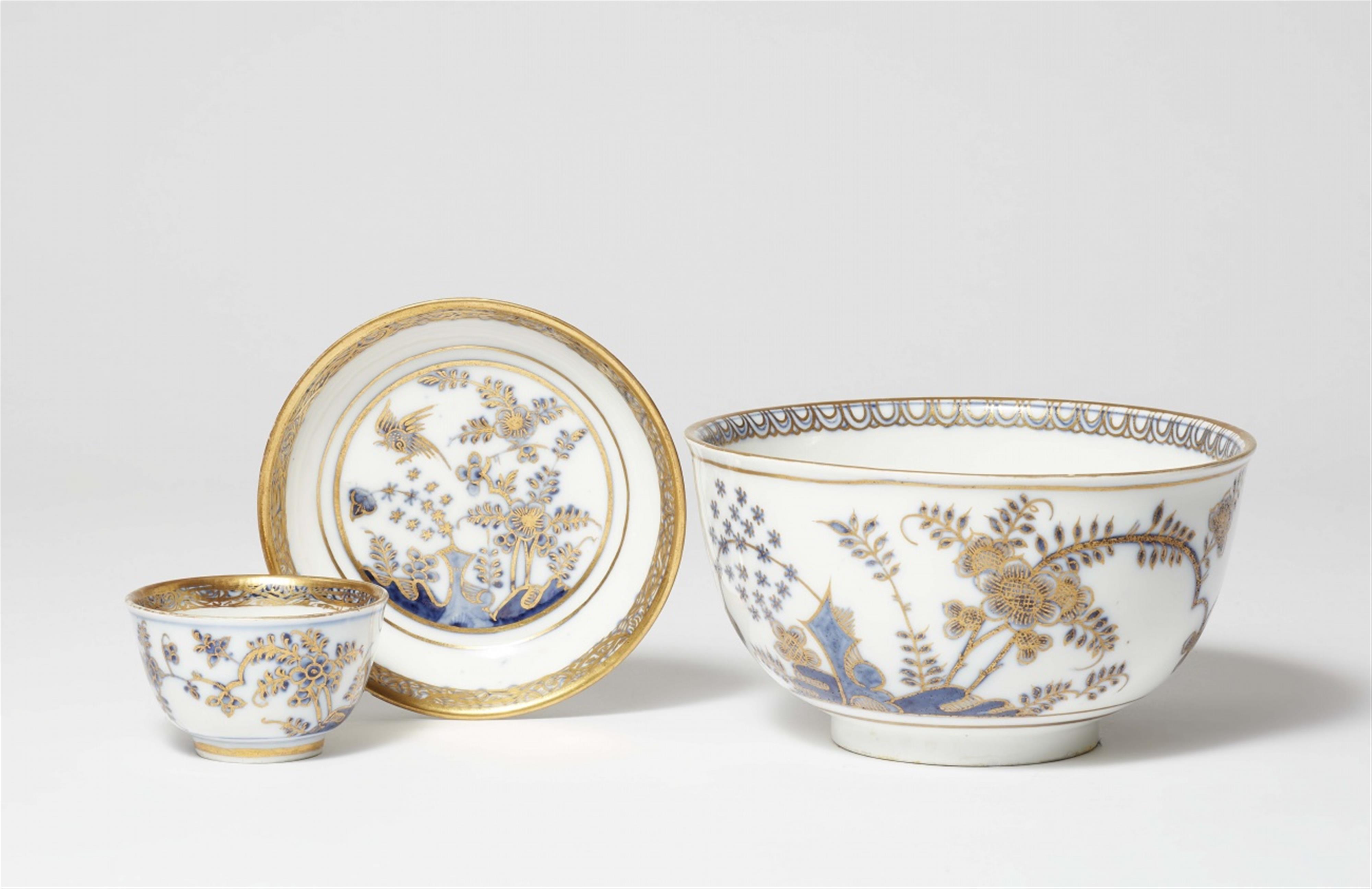 Three items of Meissen porcelain with bird-on-rock motifs - image-1