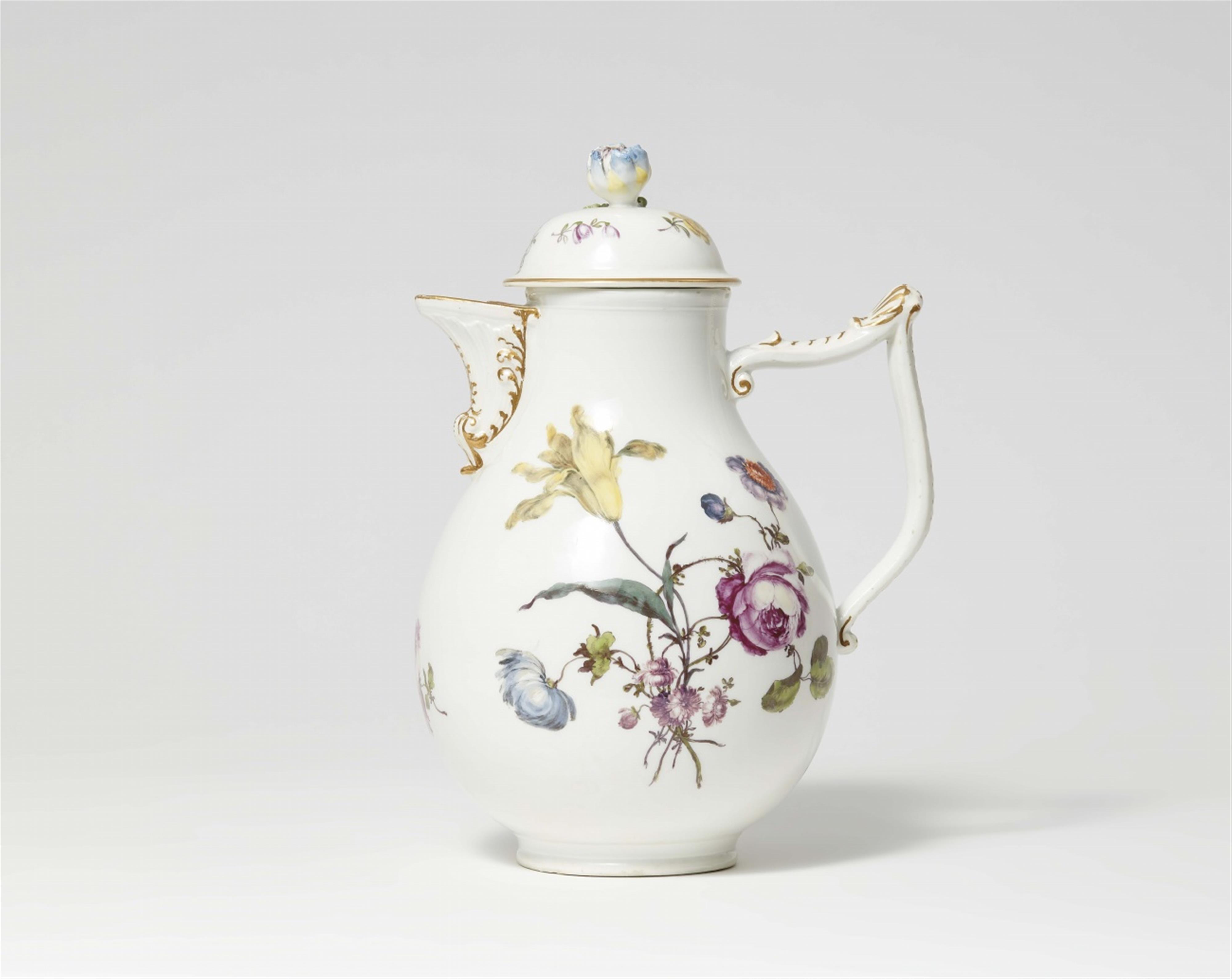 A Meissen porcelain coffee pot with naturalistic flowers - image-1