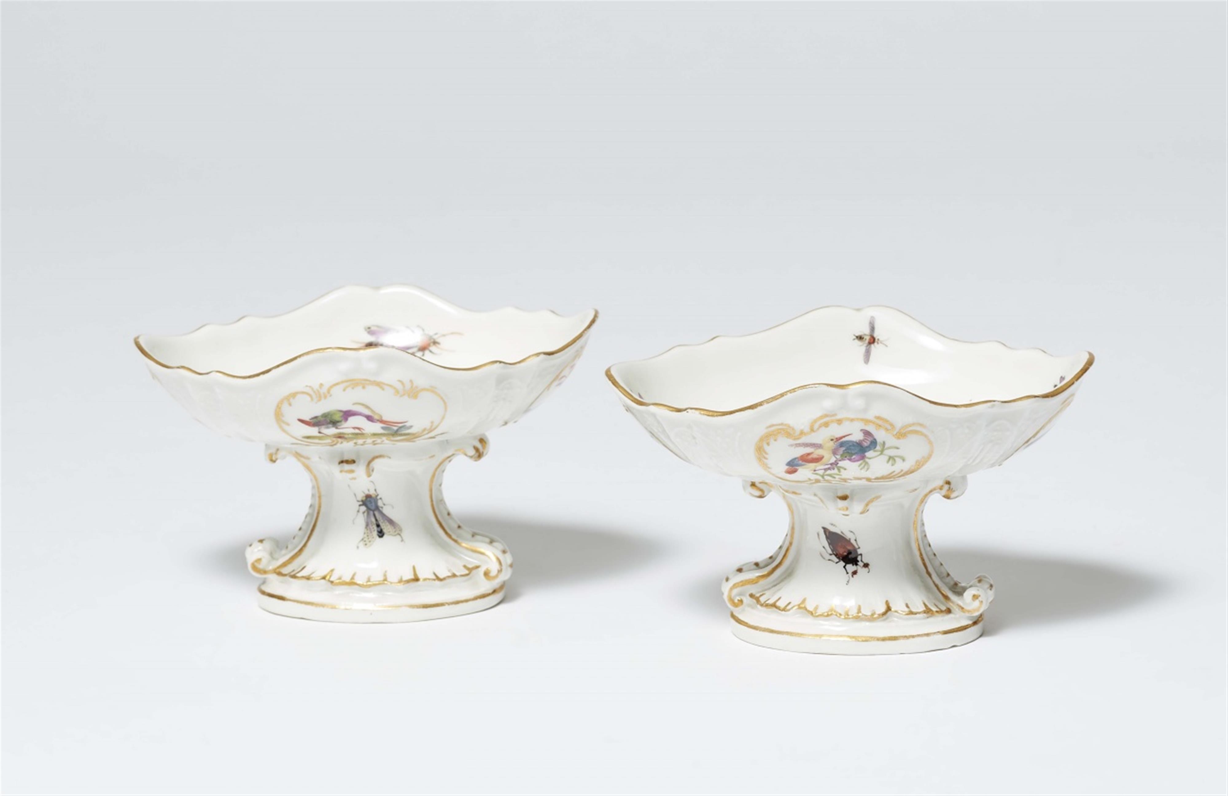 A pair of Meissen porcelain salts with insects and birds - image-1