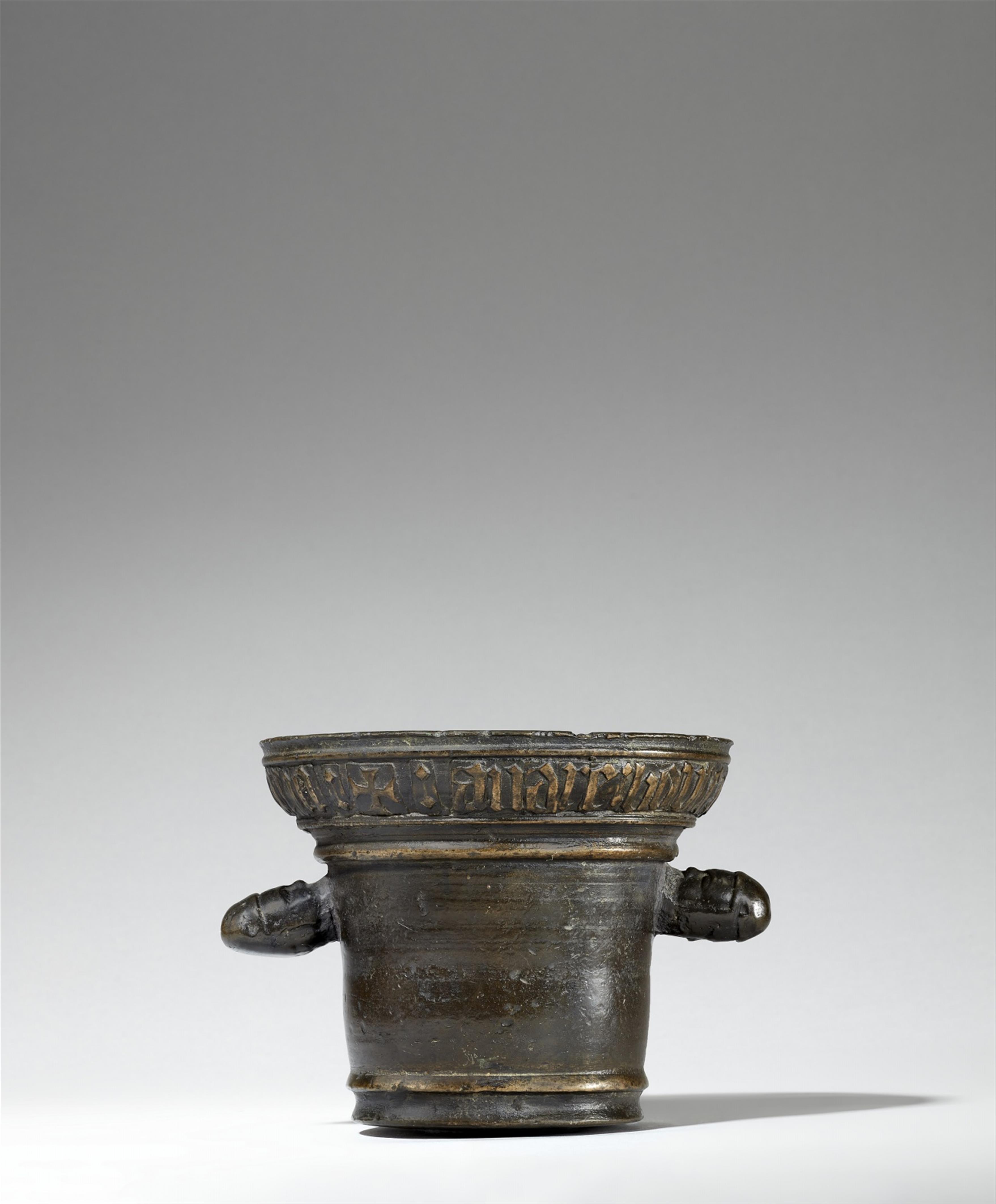 A signed mortar with double-faced handles - image-2