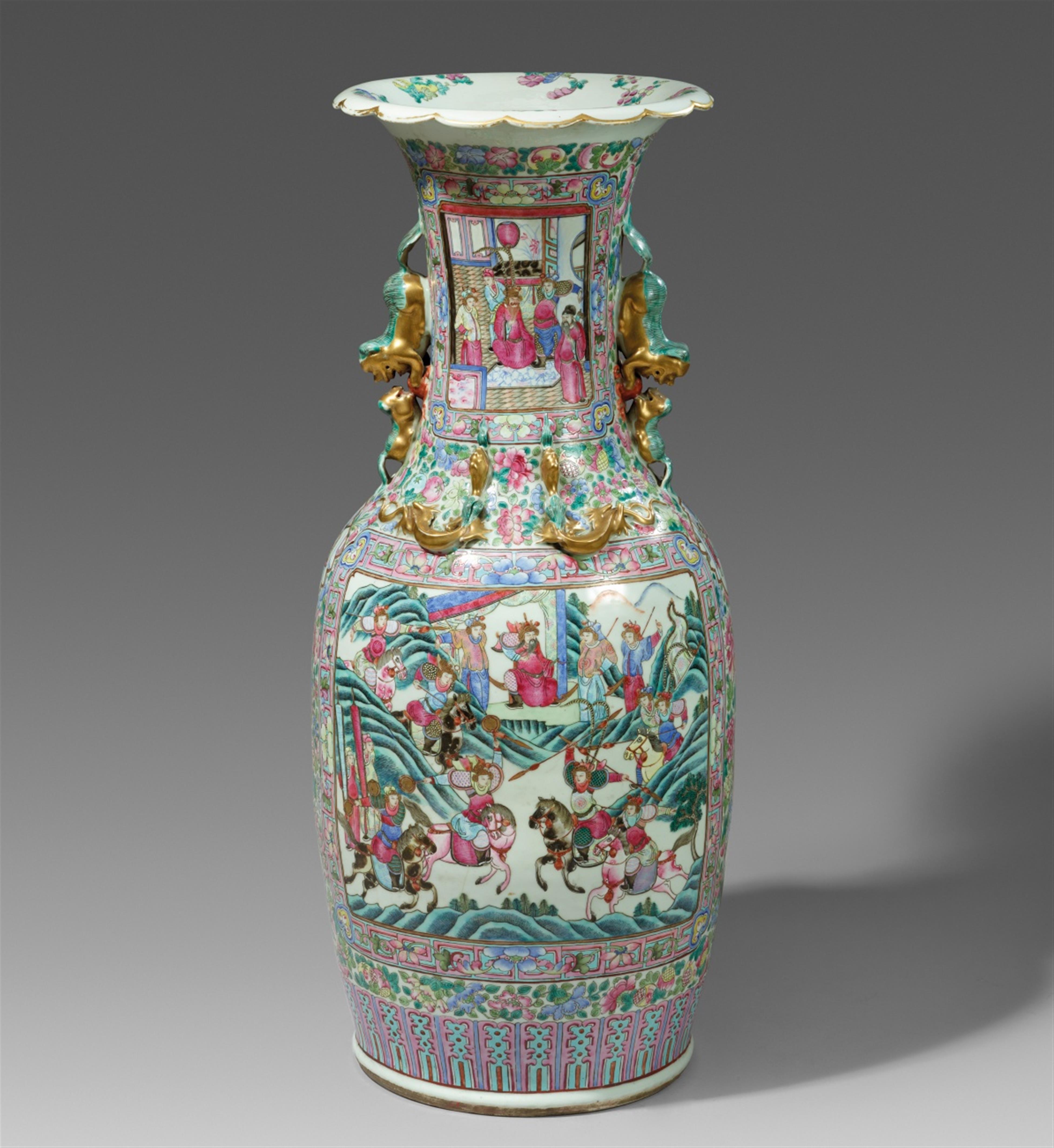 A large Canton famille rose vase. 19th century - image-1