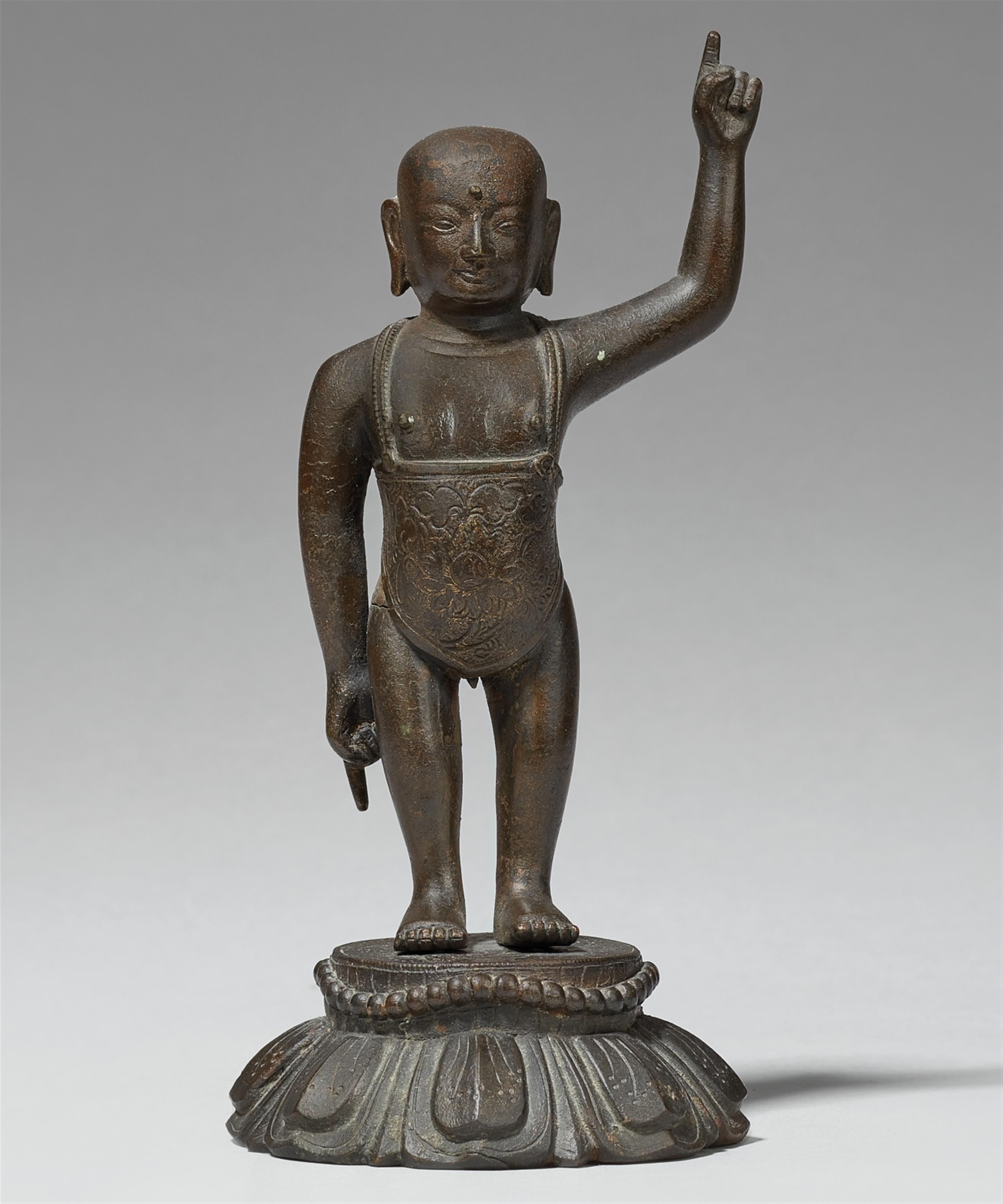 A bronze figure of Buddha as a child. Ming dynasty, probably 17th century - image-1