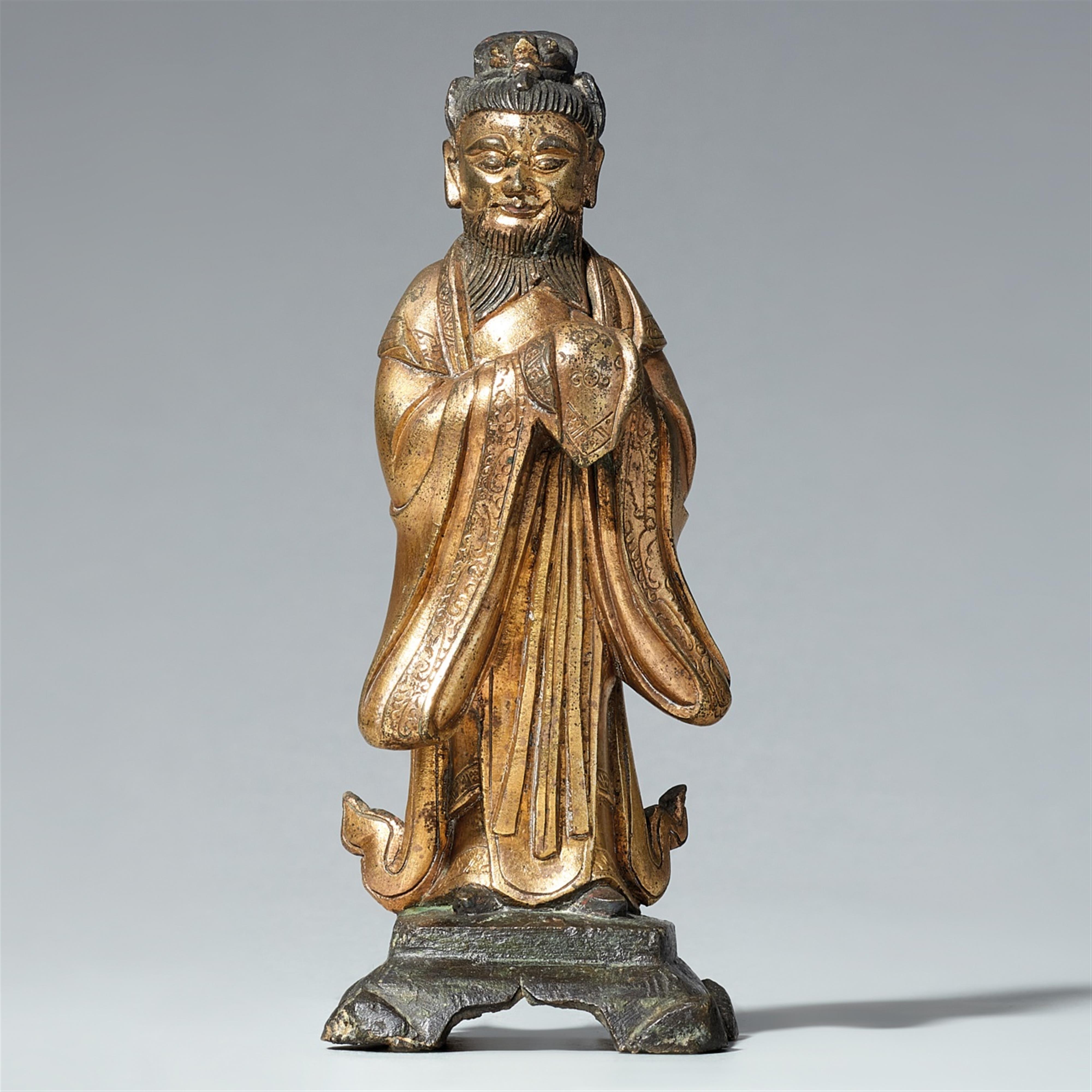 Figur des bärtigen Guan Ping. Bronze, vergoldet. Ming-Zeit - image-1