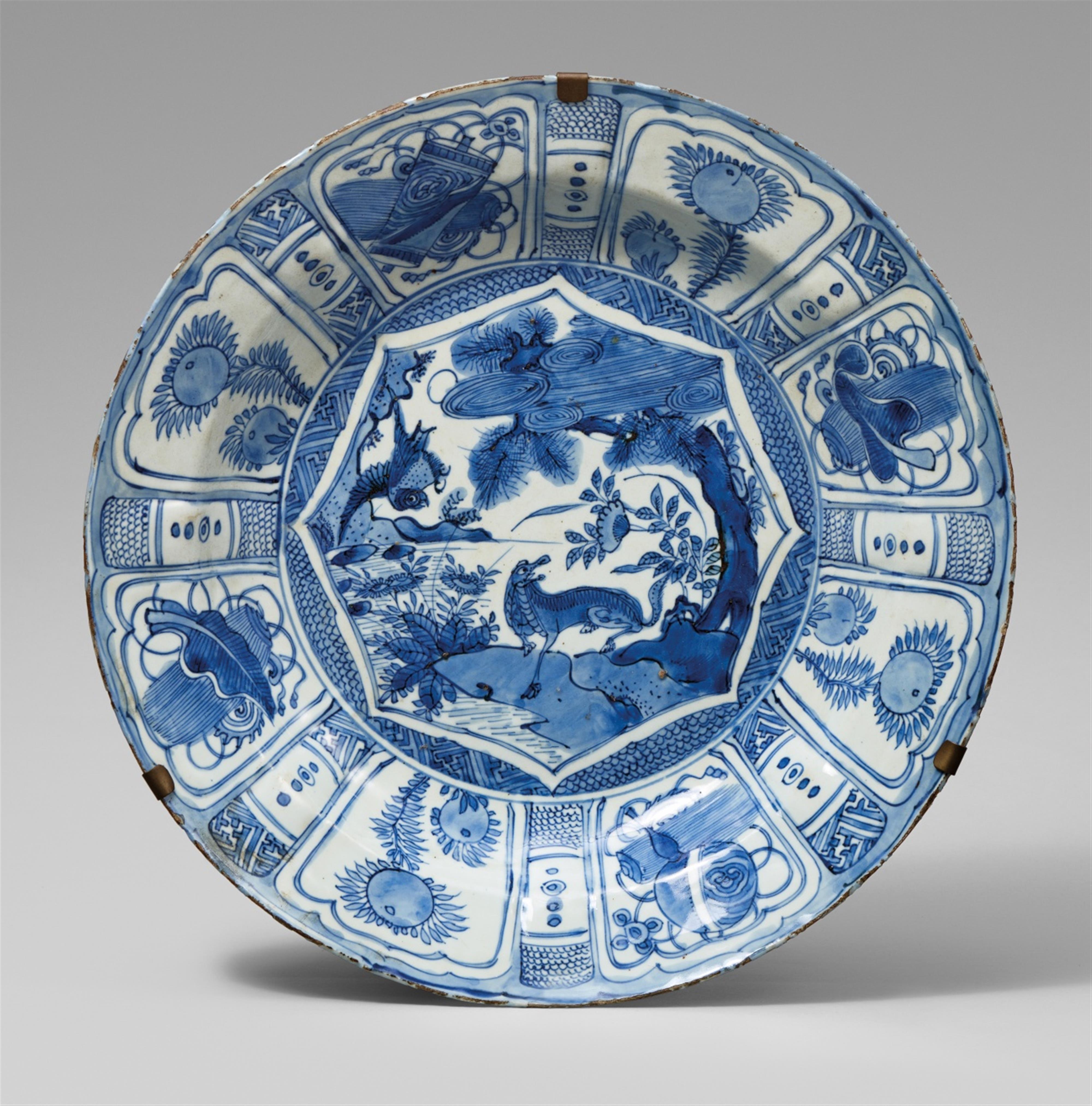 Blau-weißer Kraak-Teller. Wanli-Periode (1572-1620) - image-1