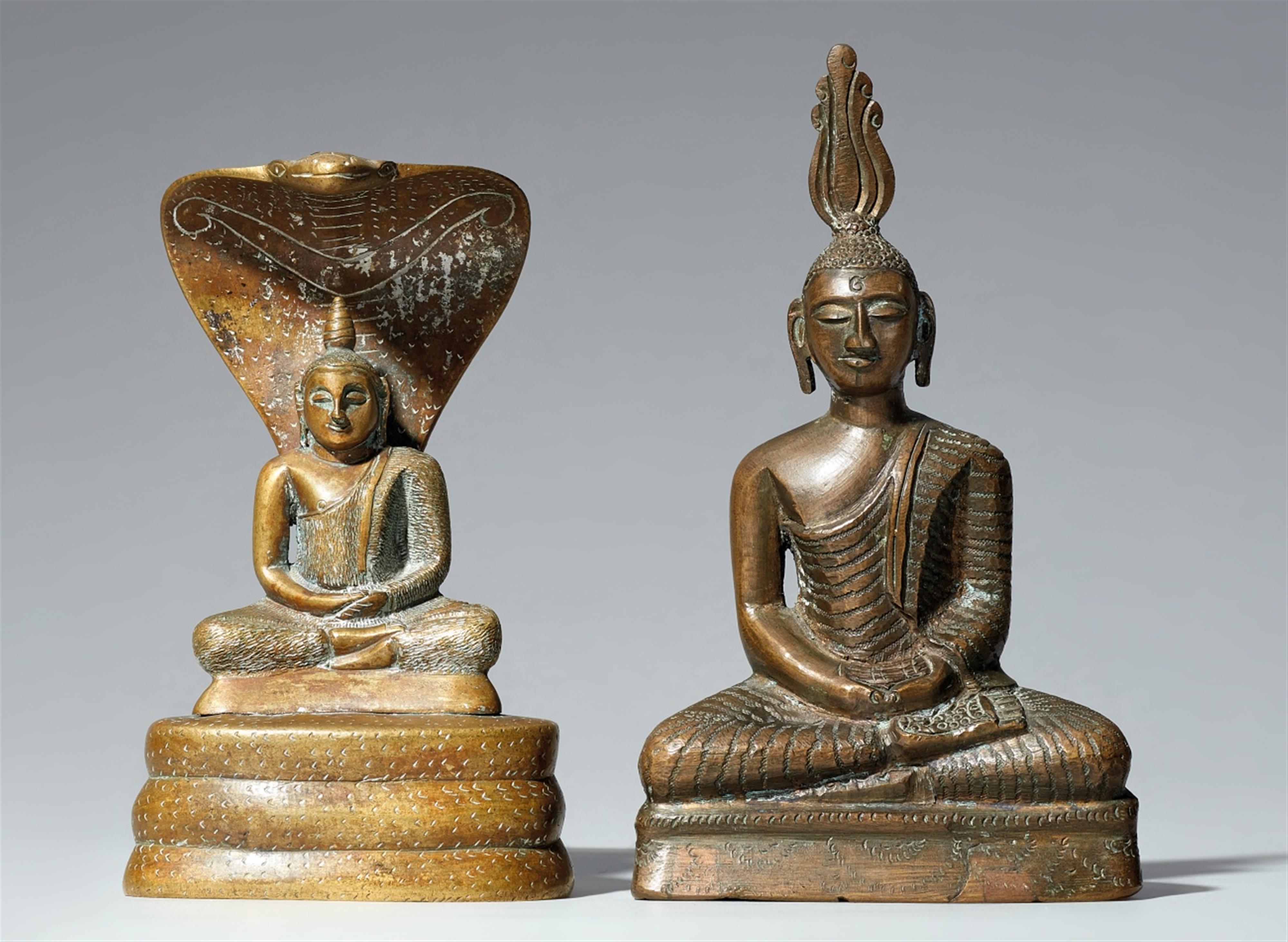 Two Sri Lankan copper alloy figures of Buddha. 19th century - image-1