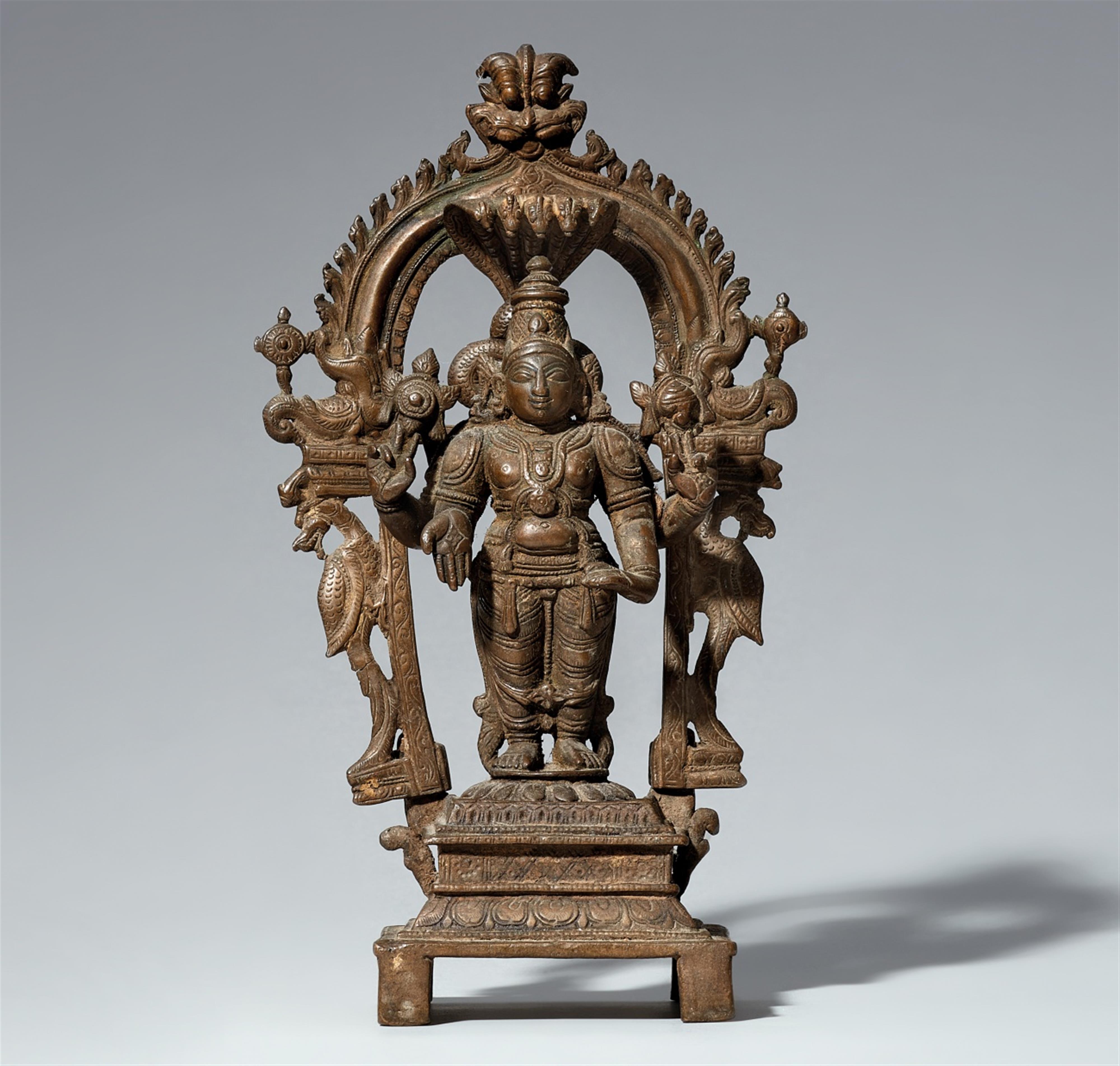 A South Indian copper alloy altar of Vishnu. 19th century - image-1