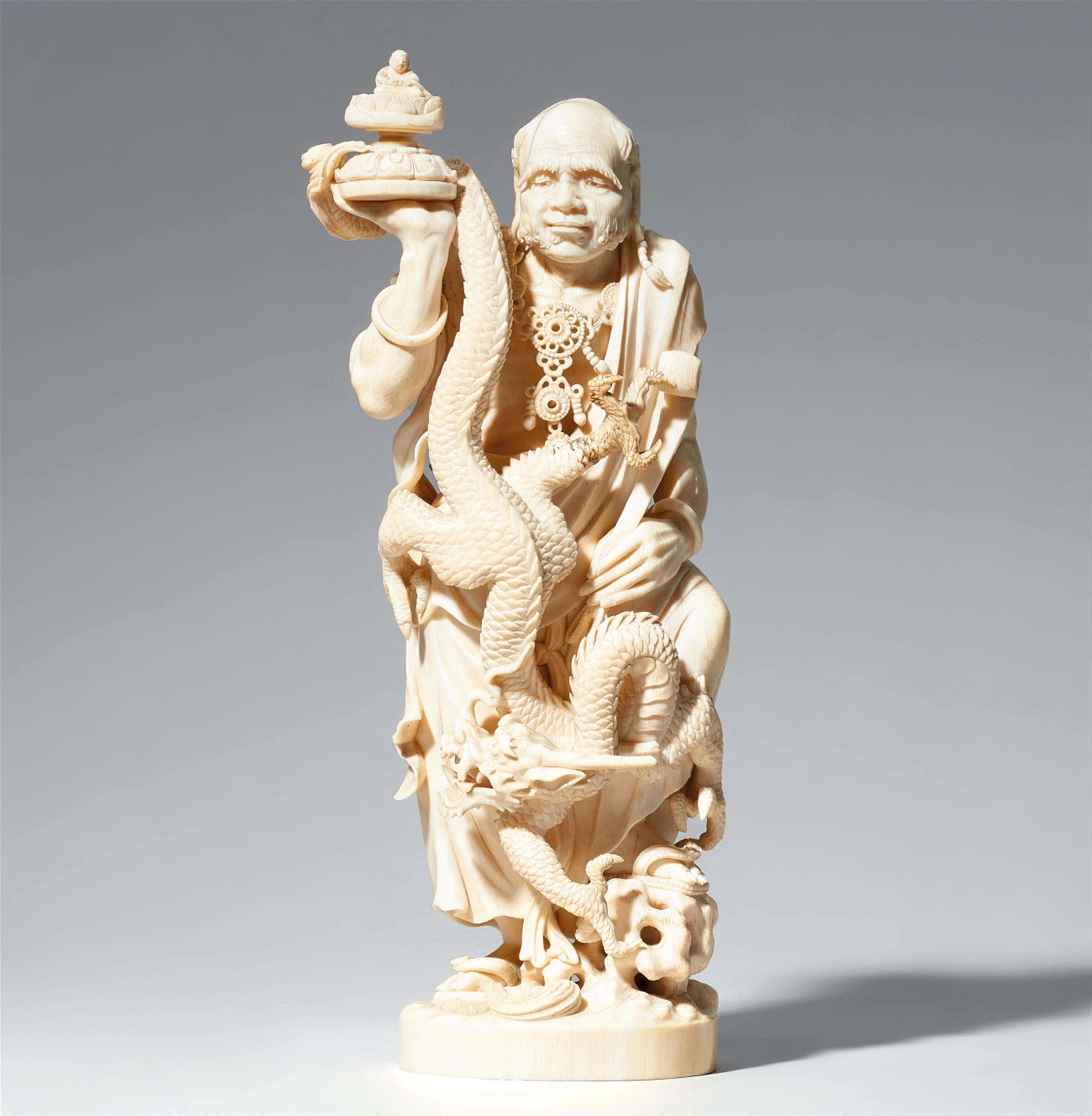 A large ivory okimono of a rakan. Late 19th century - image-1