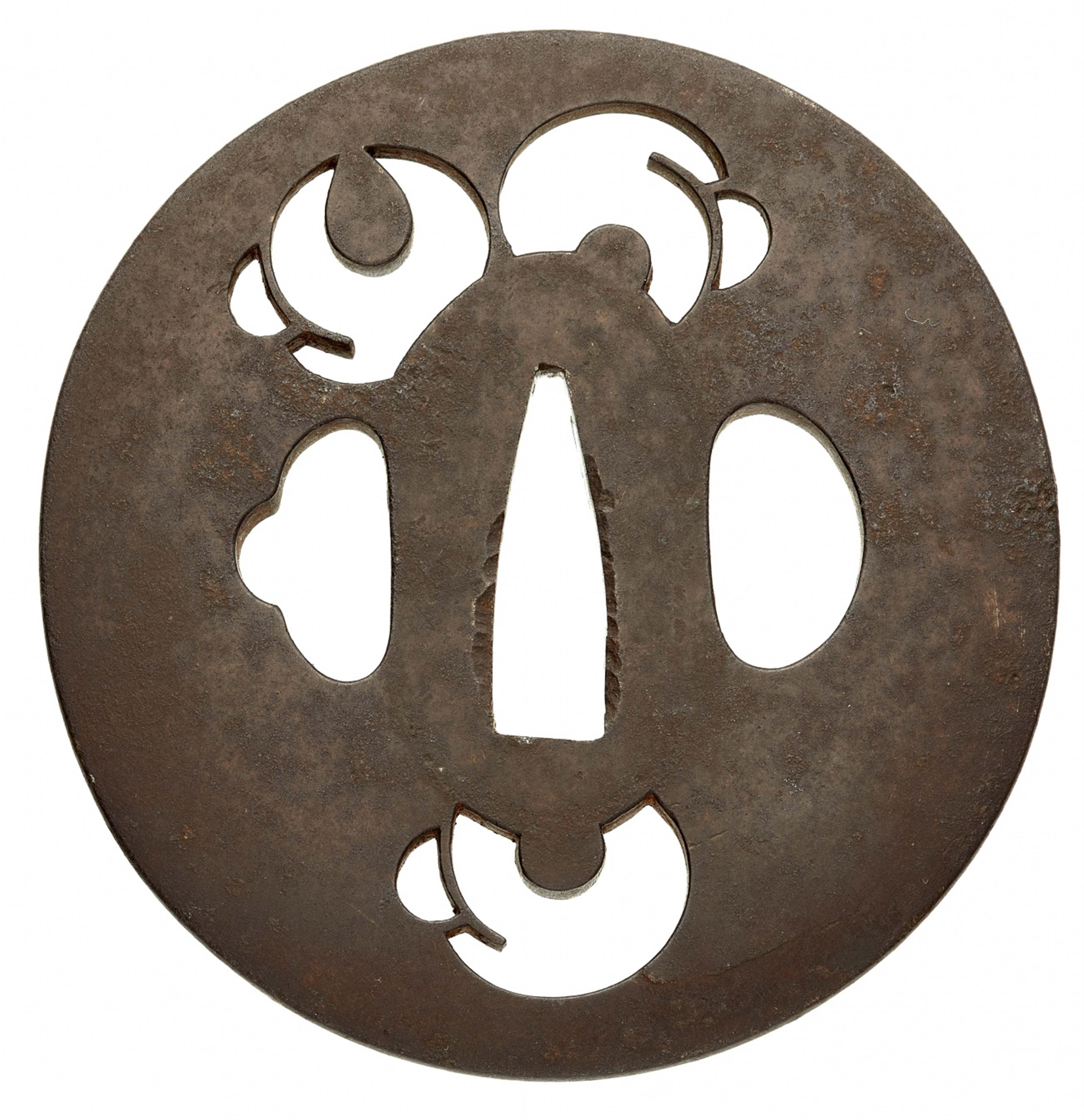 Zwei tsuba. Eisen. Edo-Zeit, 18./19. Jh. - image-4