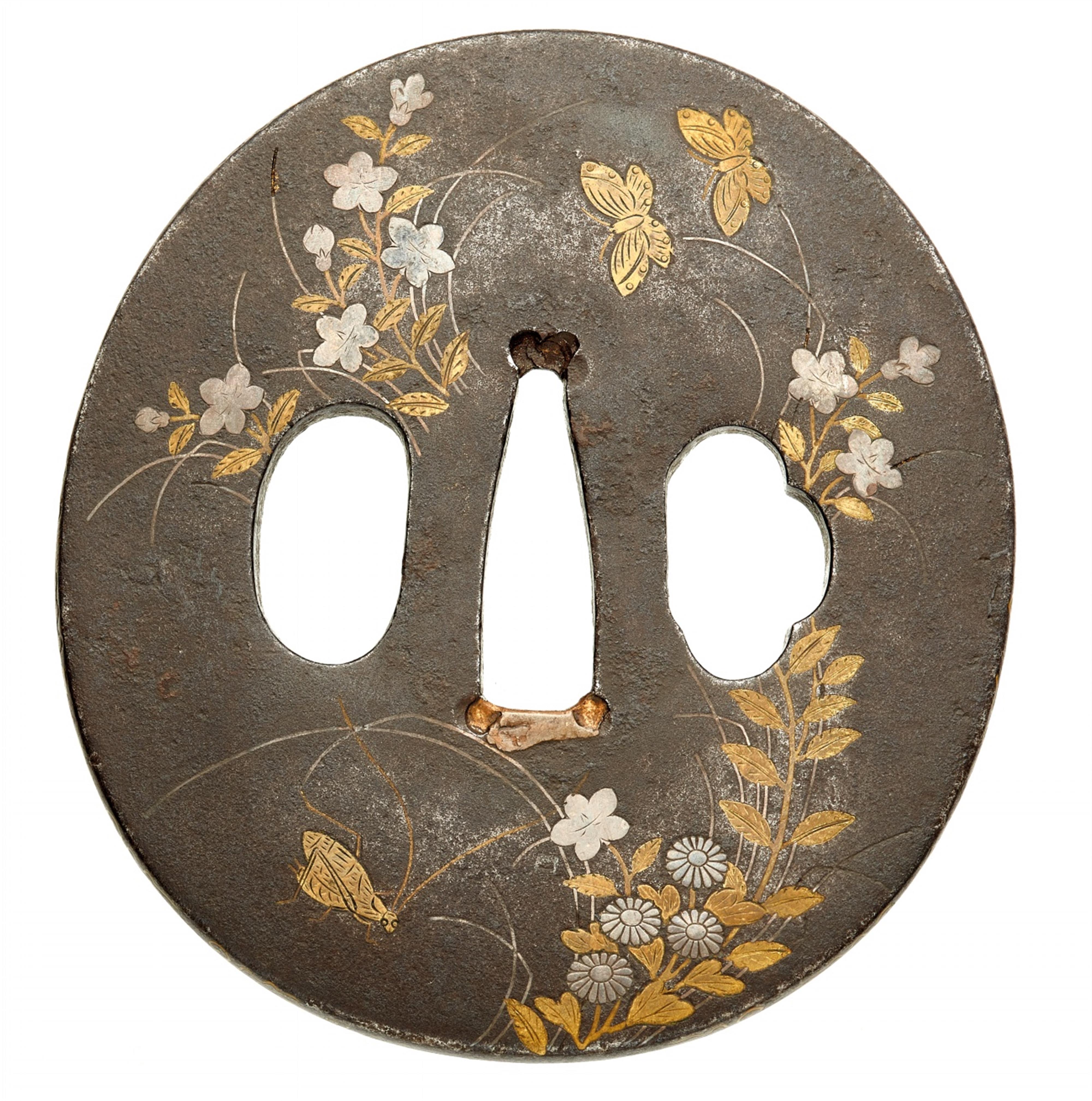 An iron tsuba. Edo period, 19th century - image-1