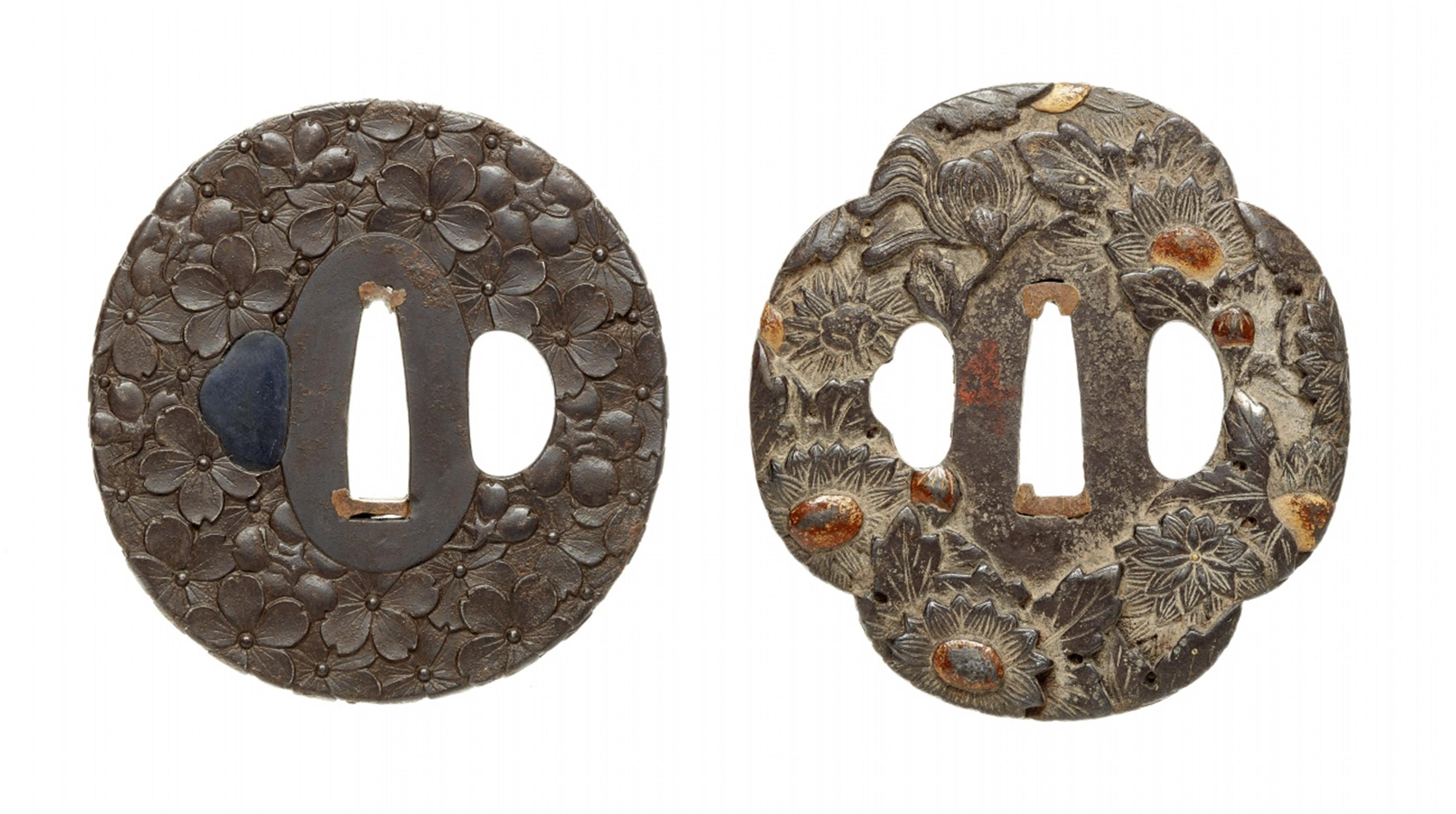 Zwei tsuba. Eisen. Edo-Zeit, spätes 18./19. Jh. - image-2