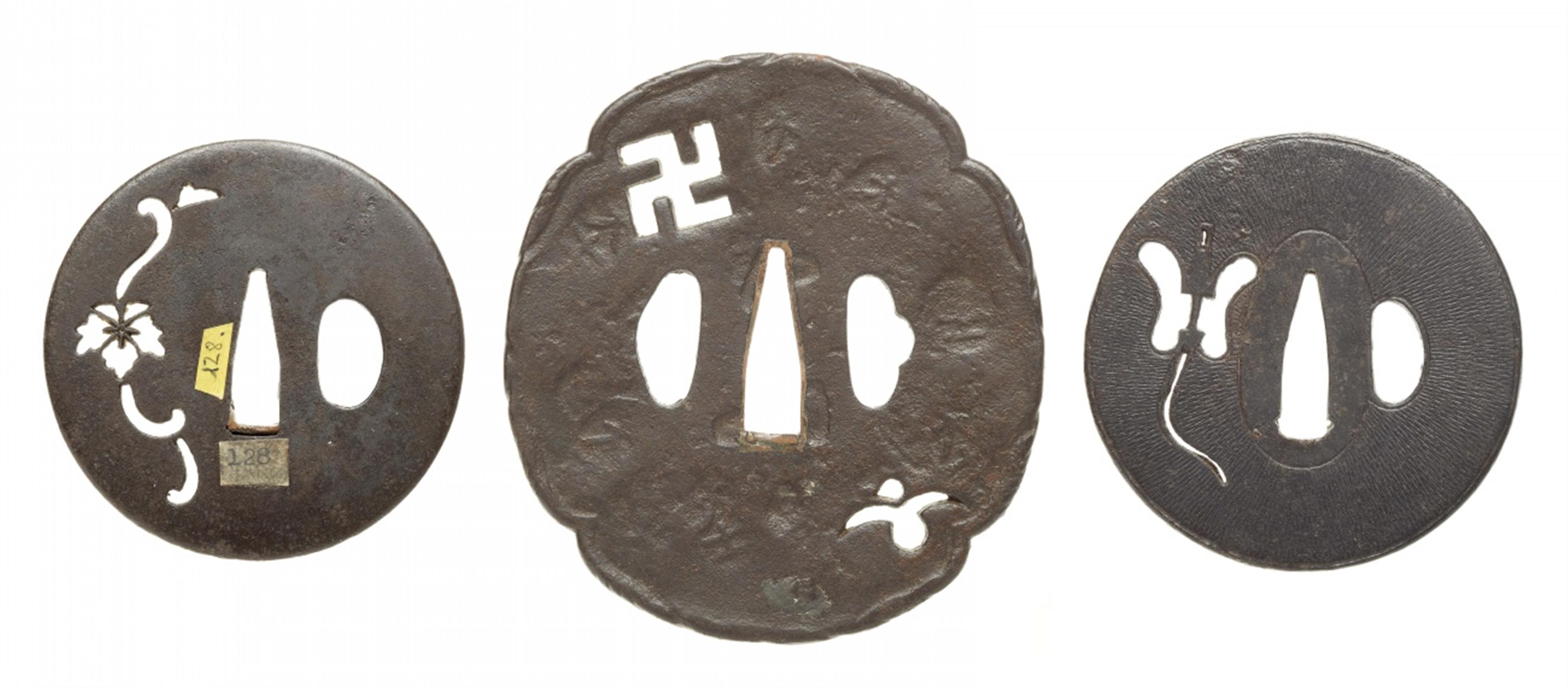 Three iron tsuba. Edo period - image-2