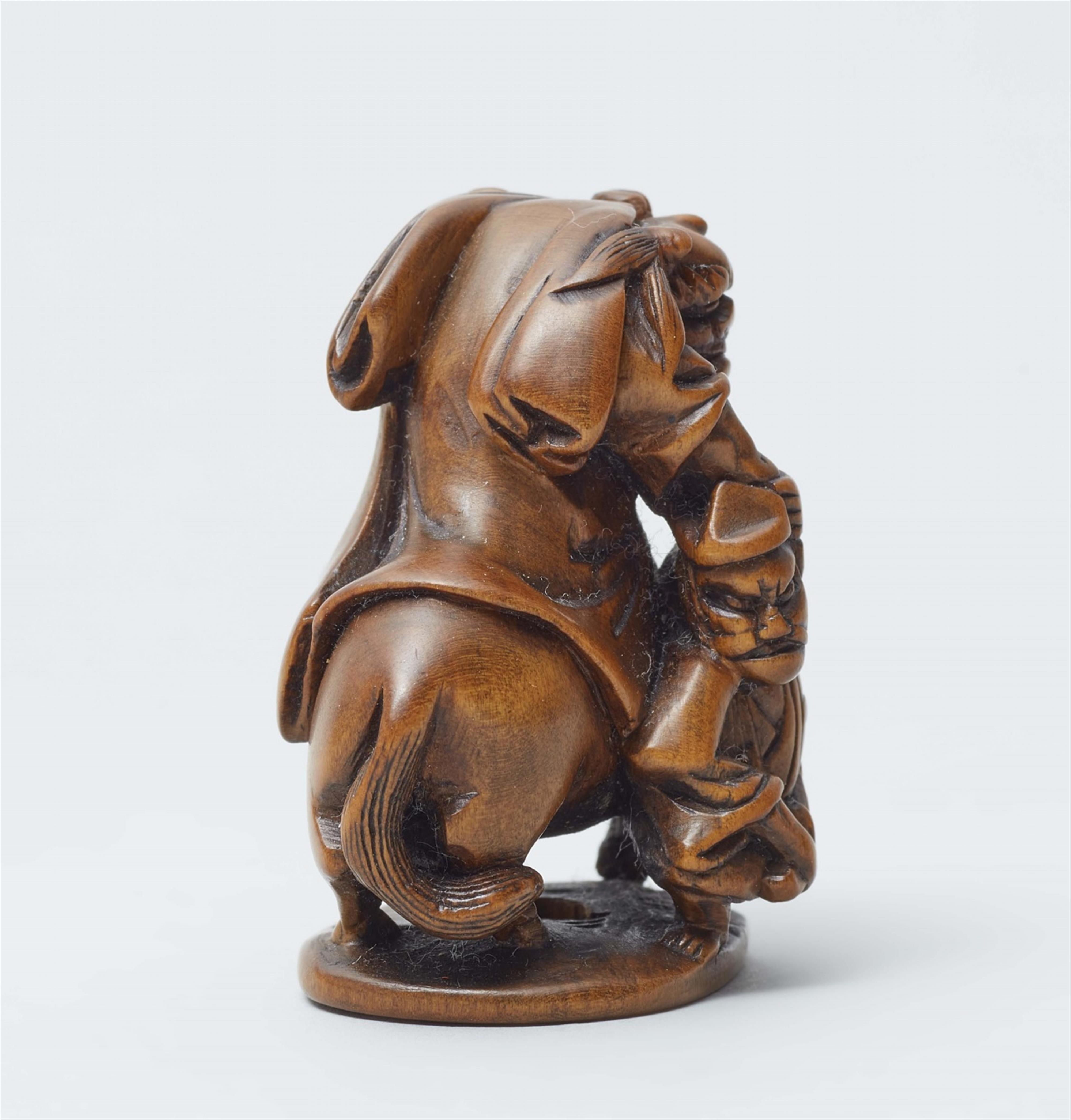 A boxwood netsuke of Watanabe no Tsuna. Mid-19th century - image-2