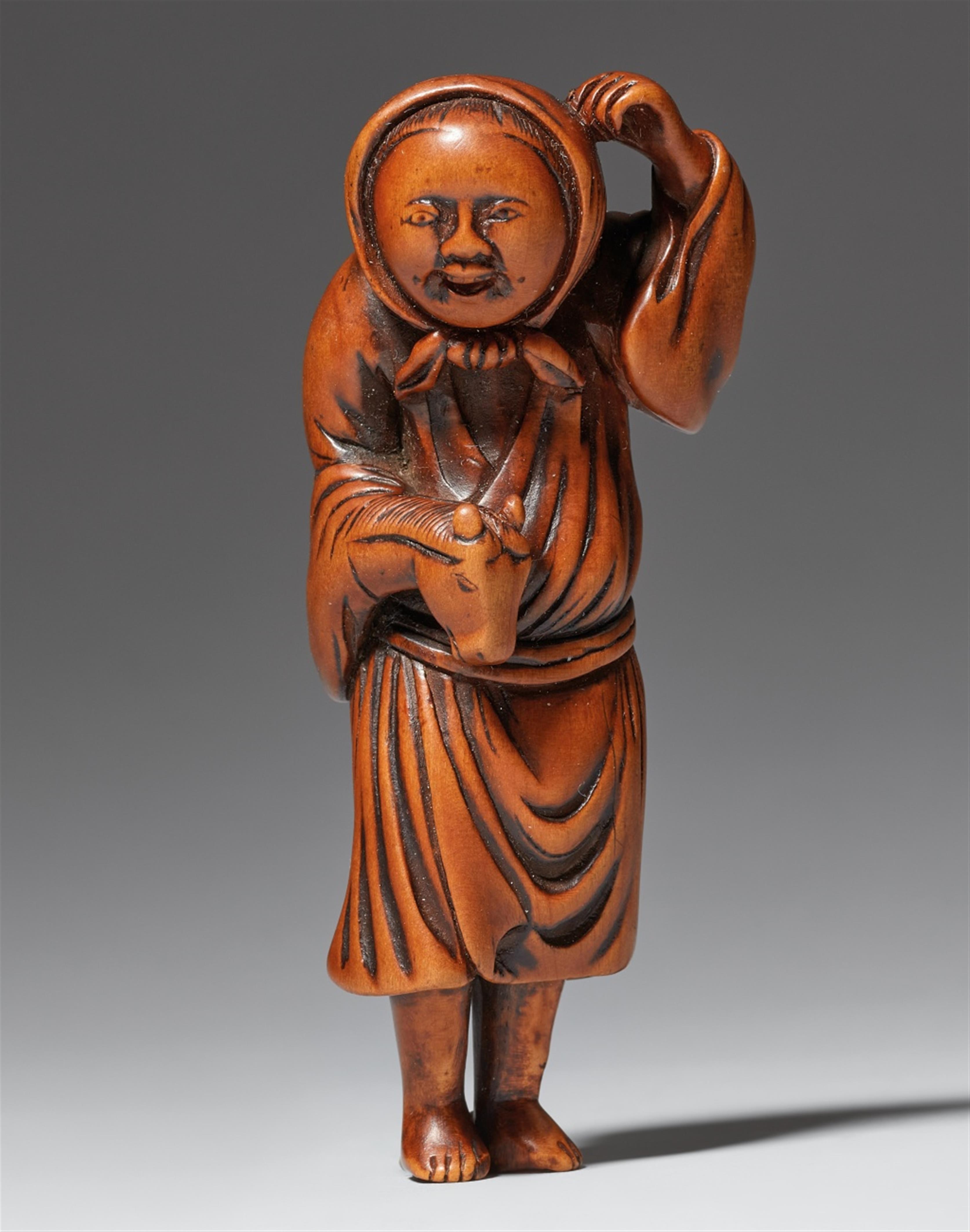 A boxwood netsuke of a Harugoma dancer. Late 18th century - image-1