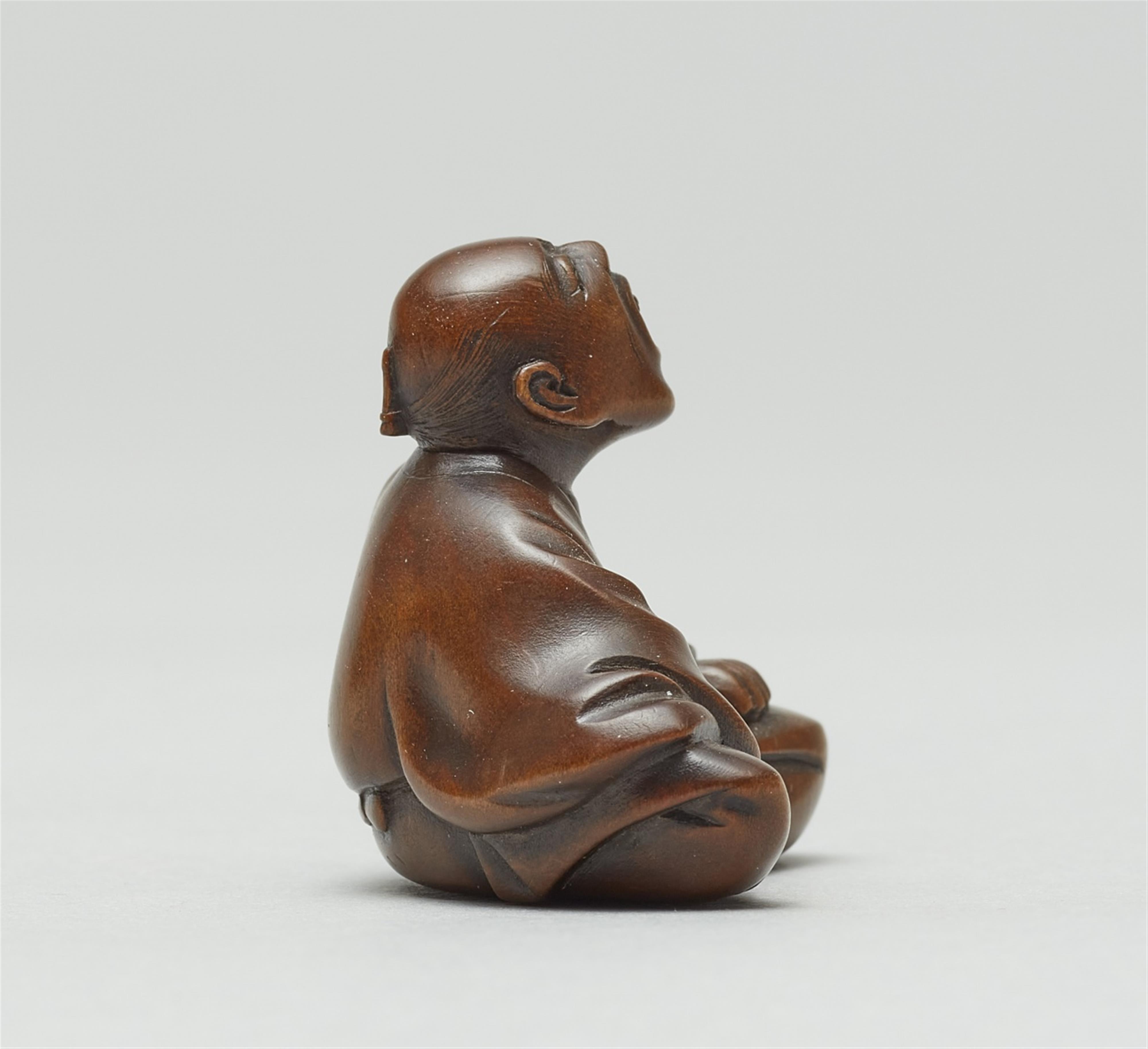 Three boxwood netsuke. 19th century - image-4