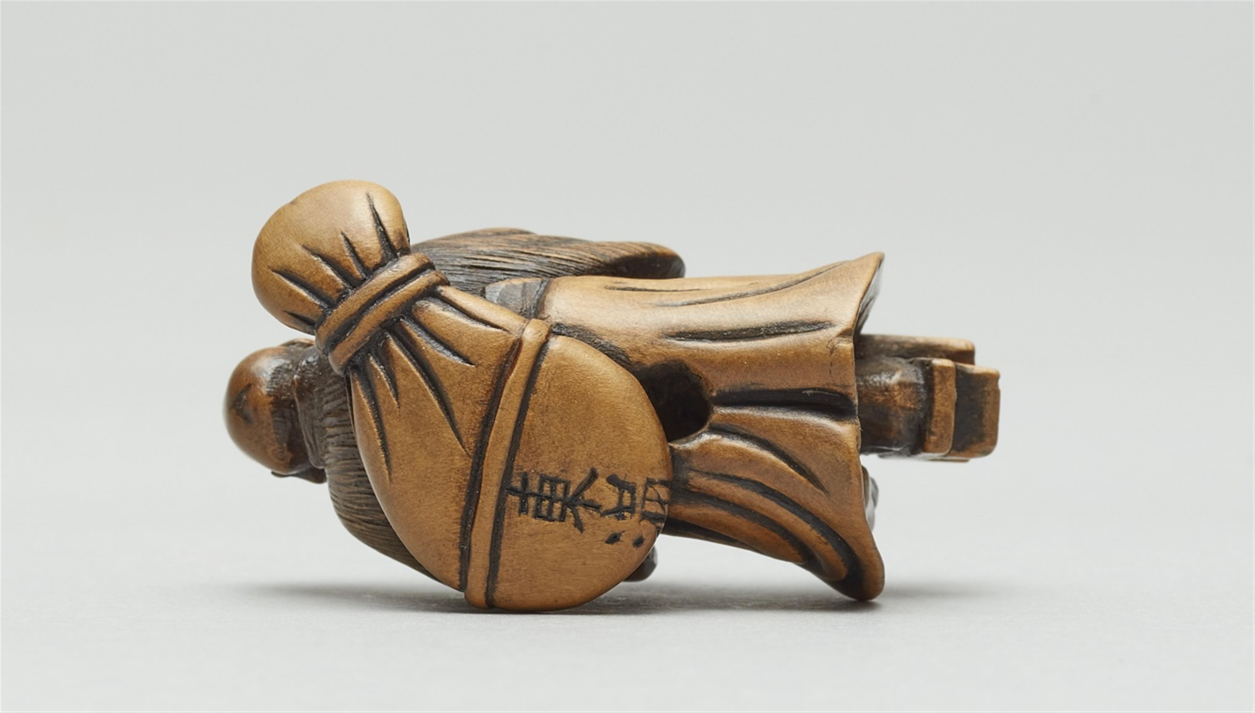 Three boxwood netsuke. 19th century - image-13