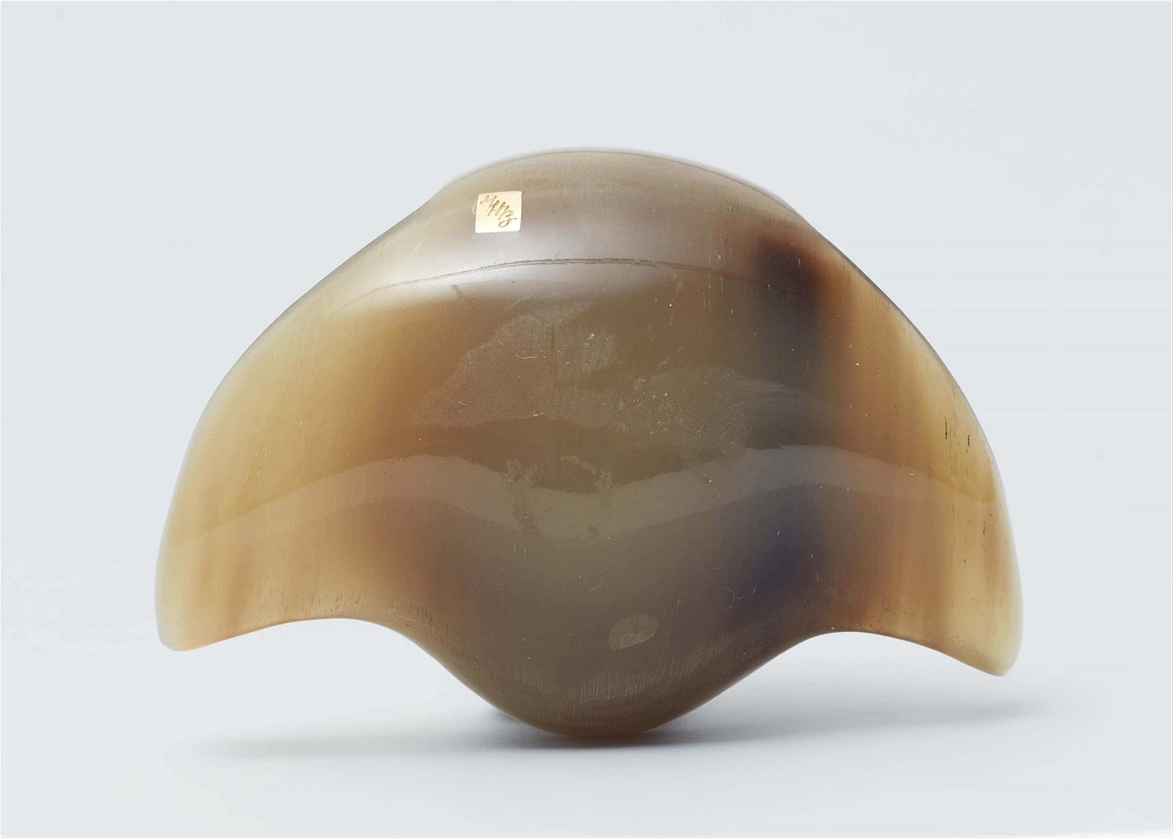 A light buffalo horn fukura suzume - image-6