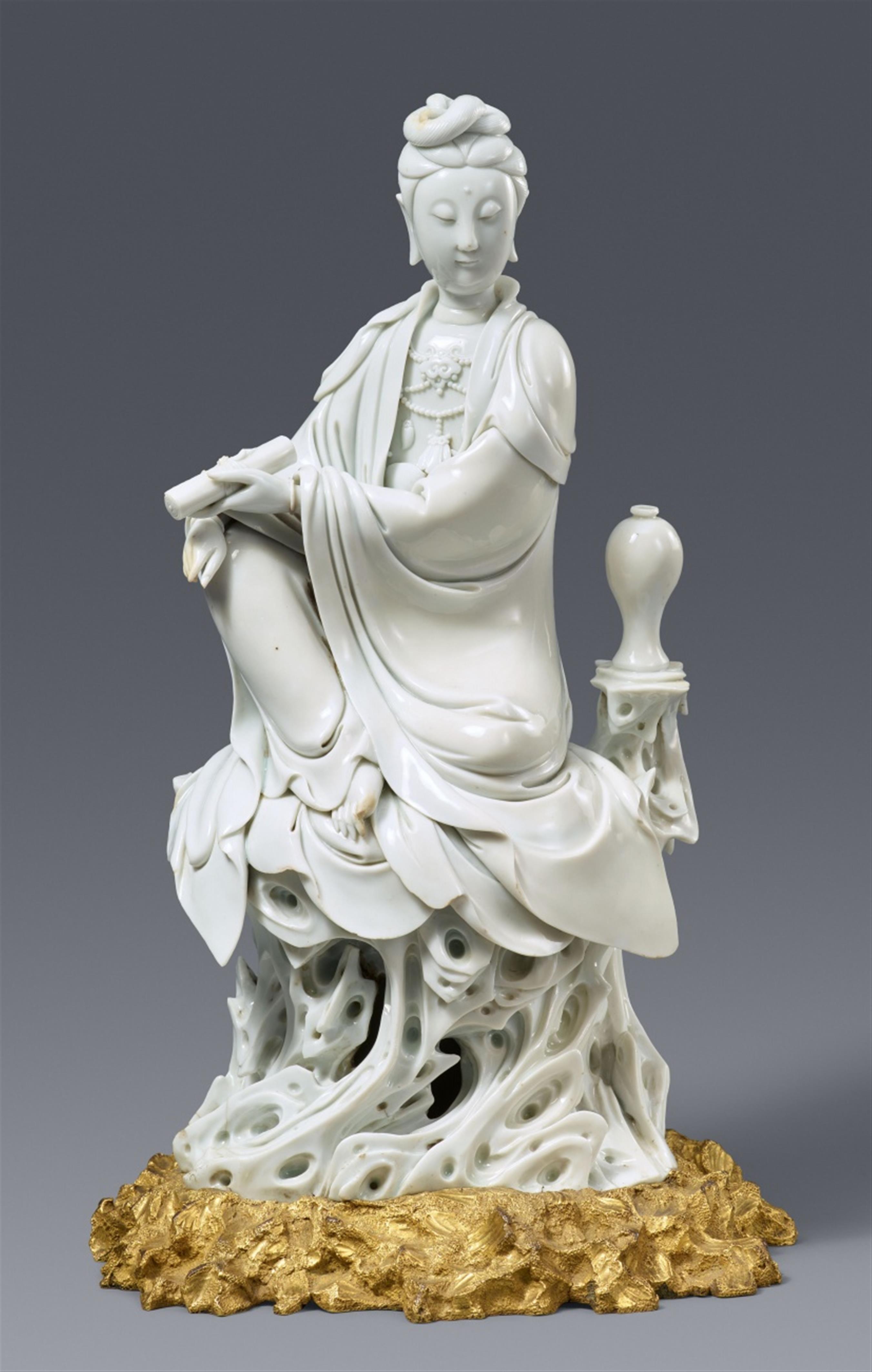 A Louis XV ormolu-mounted Dehua blanc de Chine figure of Guanyin with a meiping. 17th century - image-1