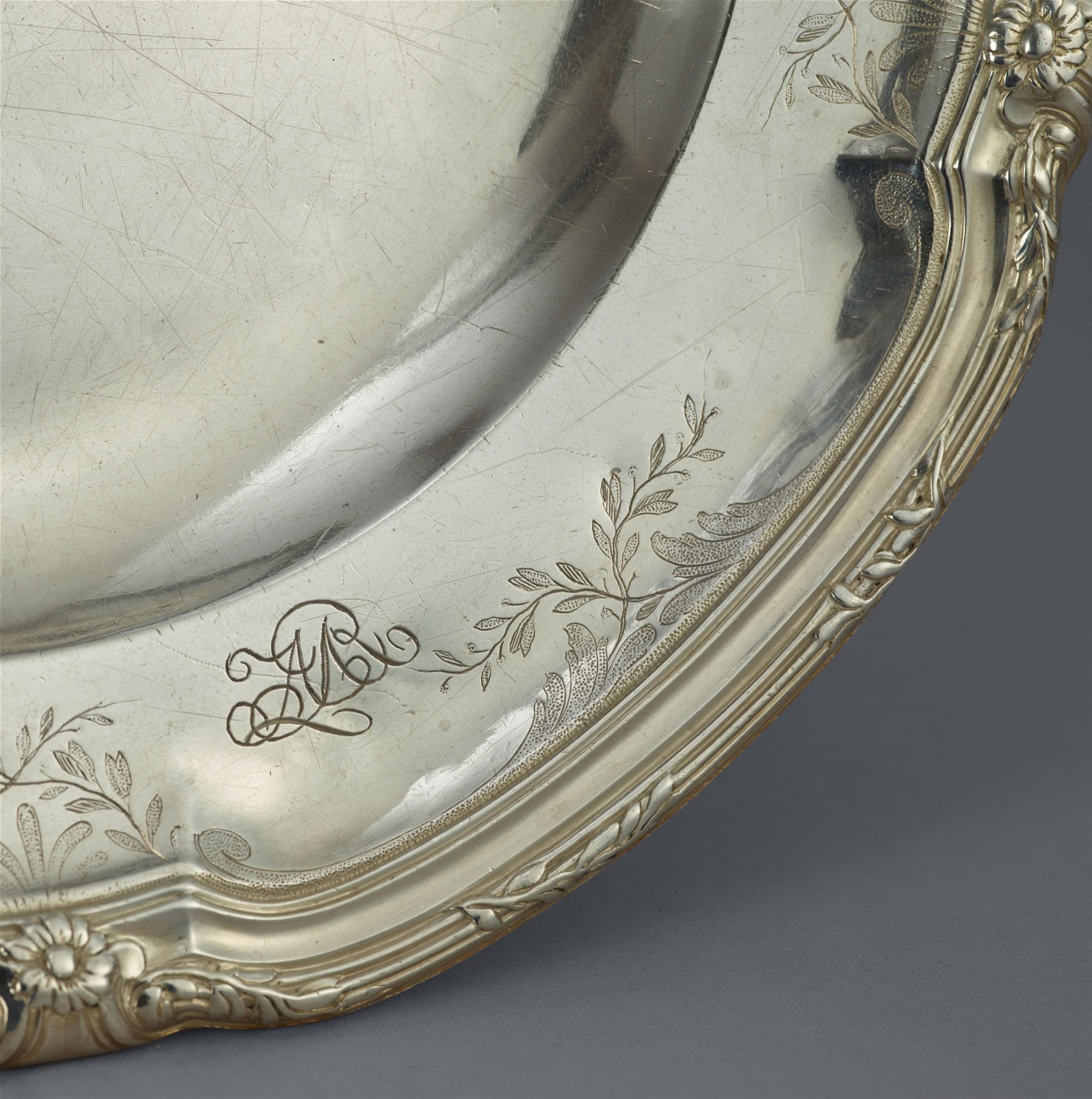 A Rococo silver platter - image-3