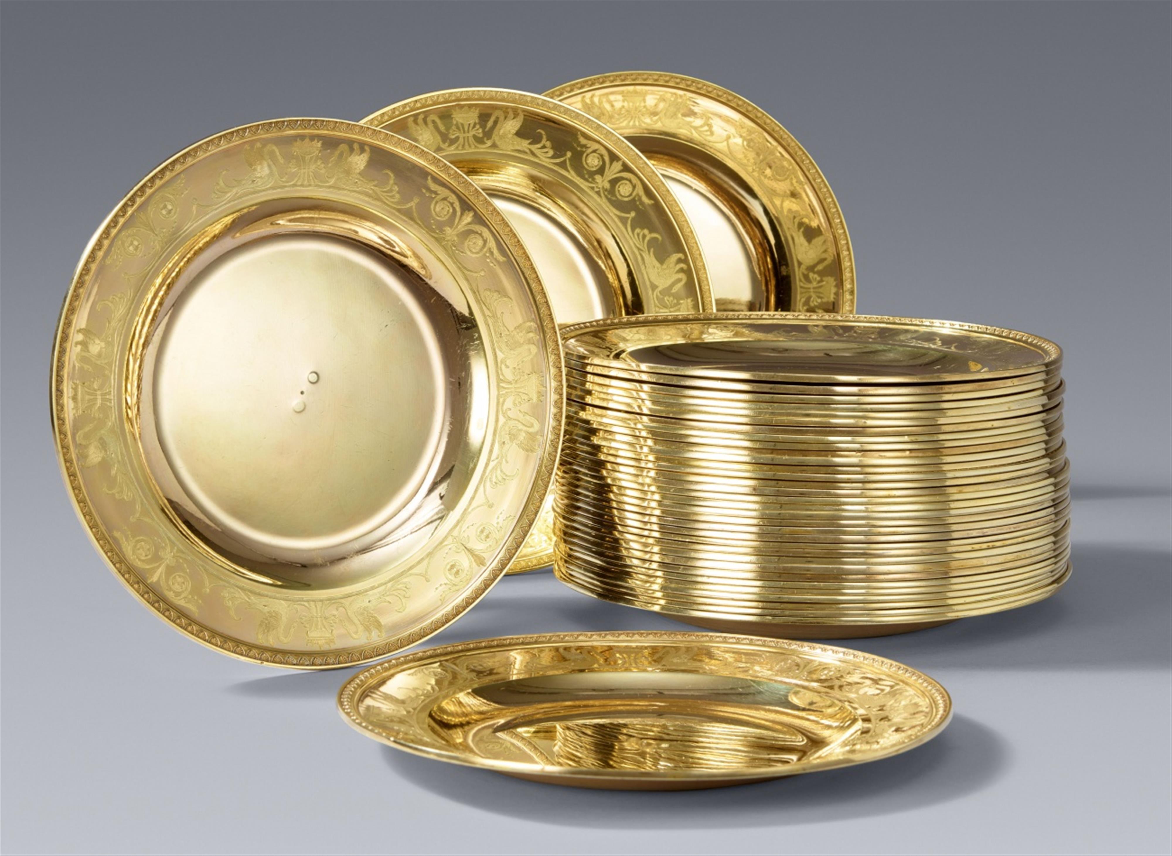 36 silver gilt Empire plates - image-1