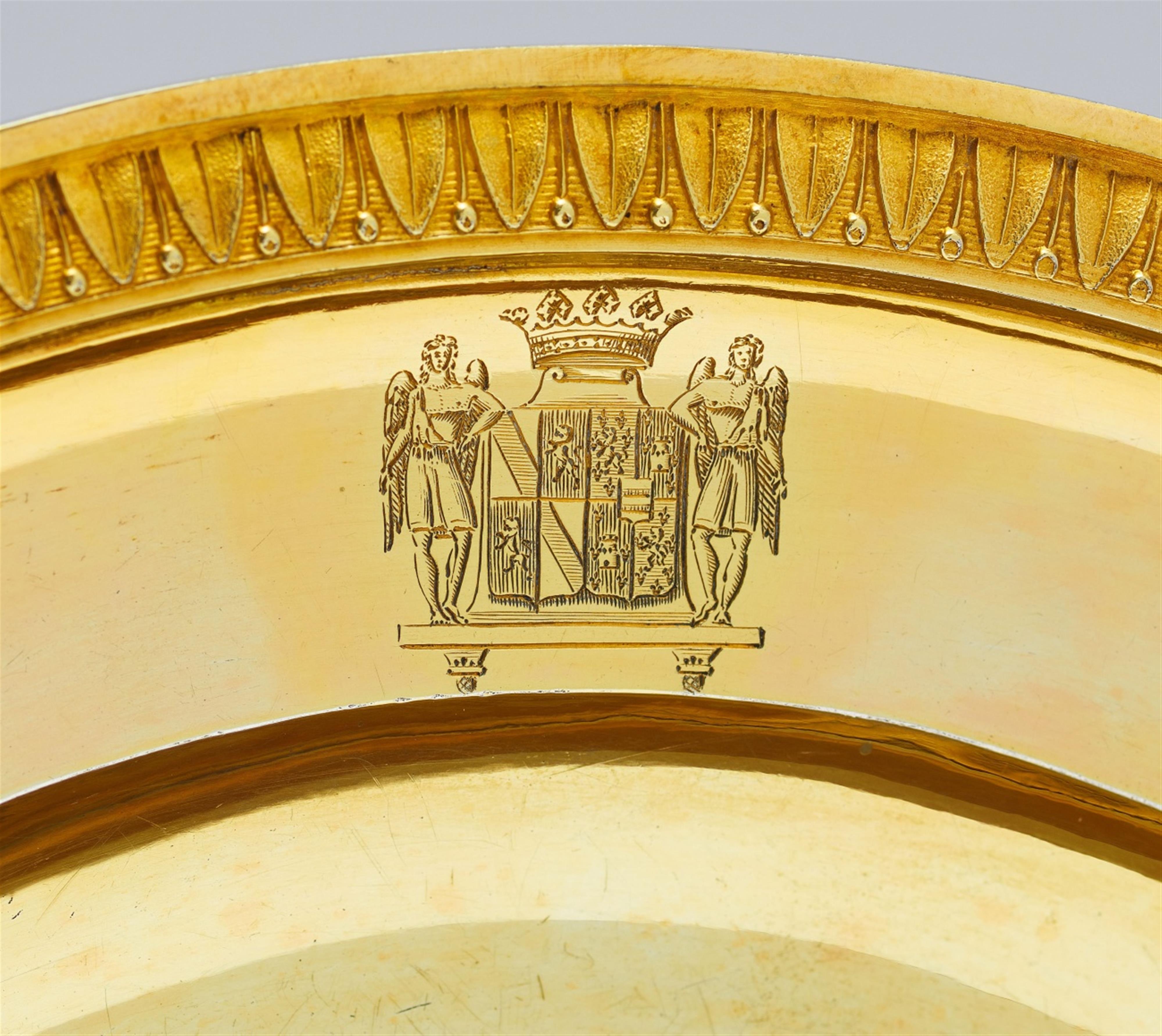 A Parisian silver gilt ecuelle in its casket - image-5