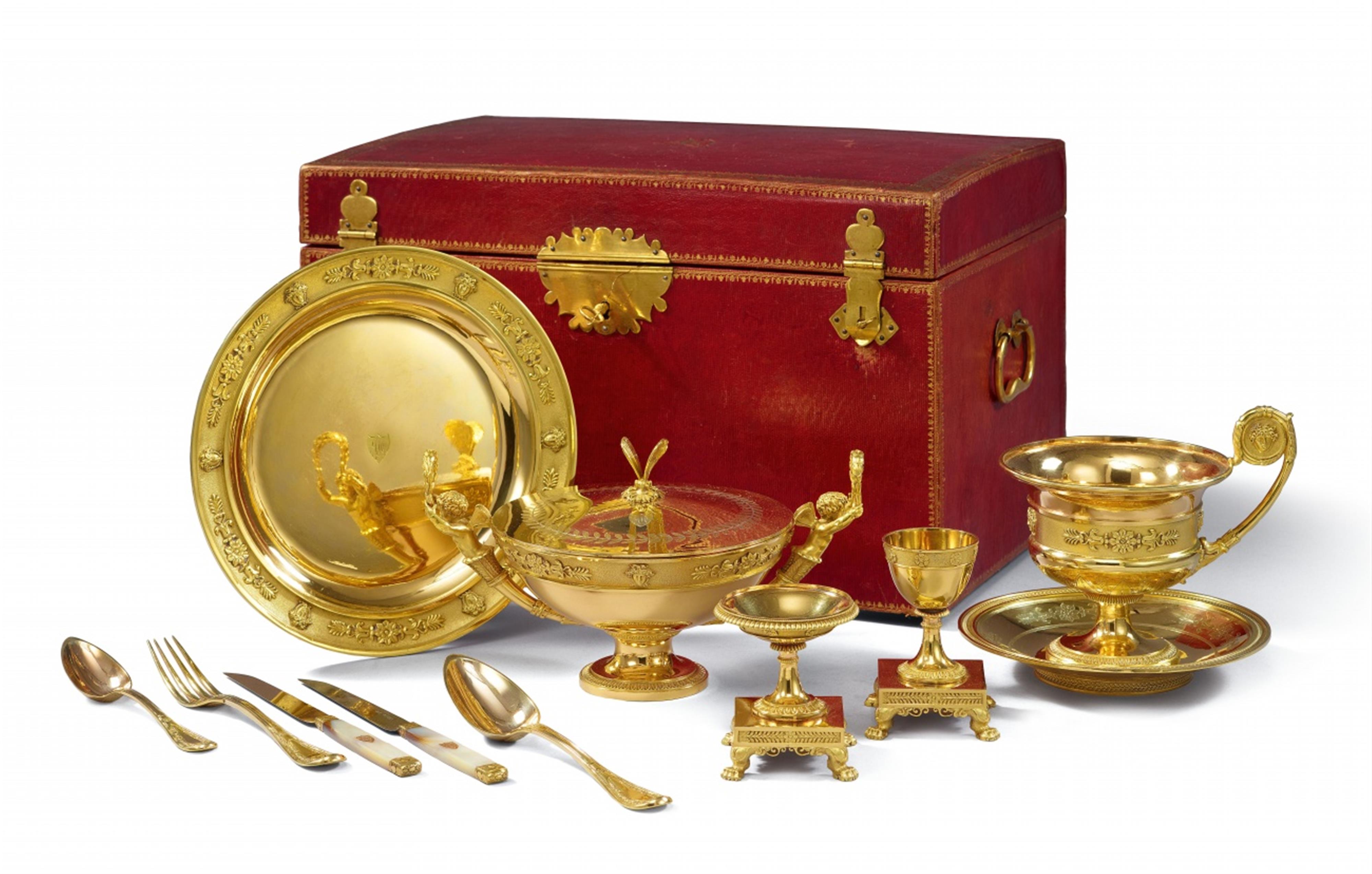 A silver gilt travel service in a box - image-1