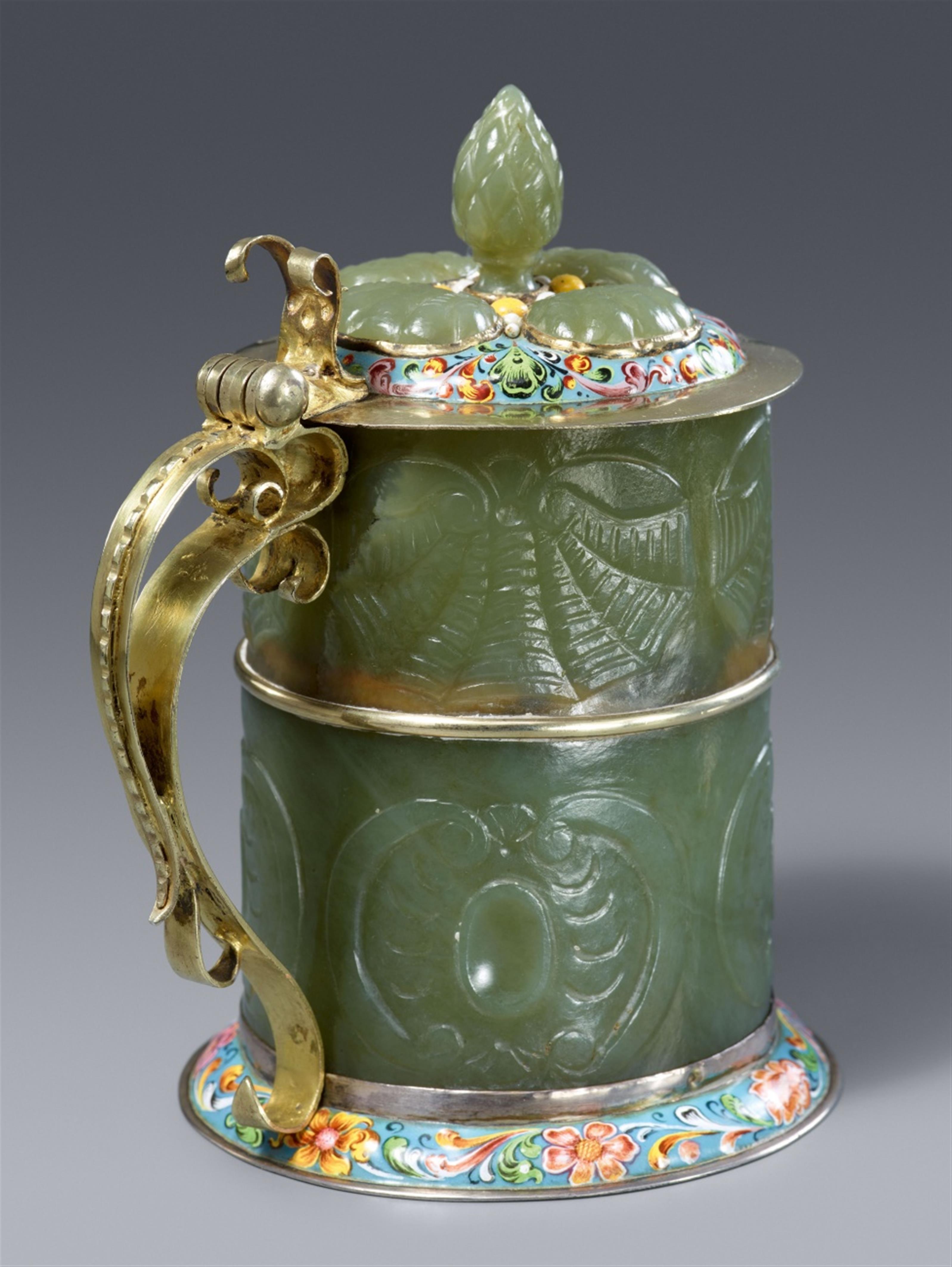 A courtly carved jade tankard - image-2