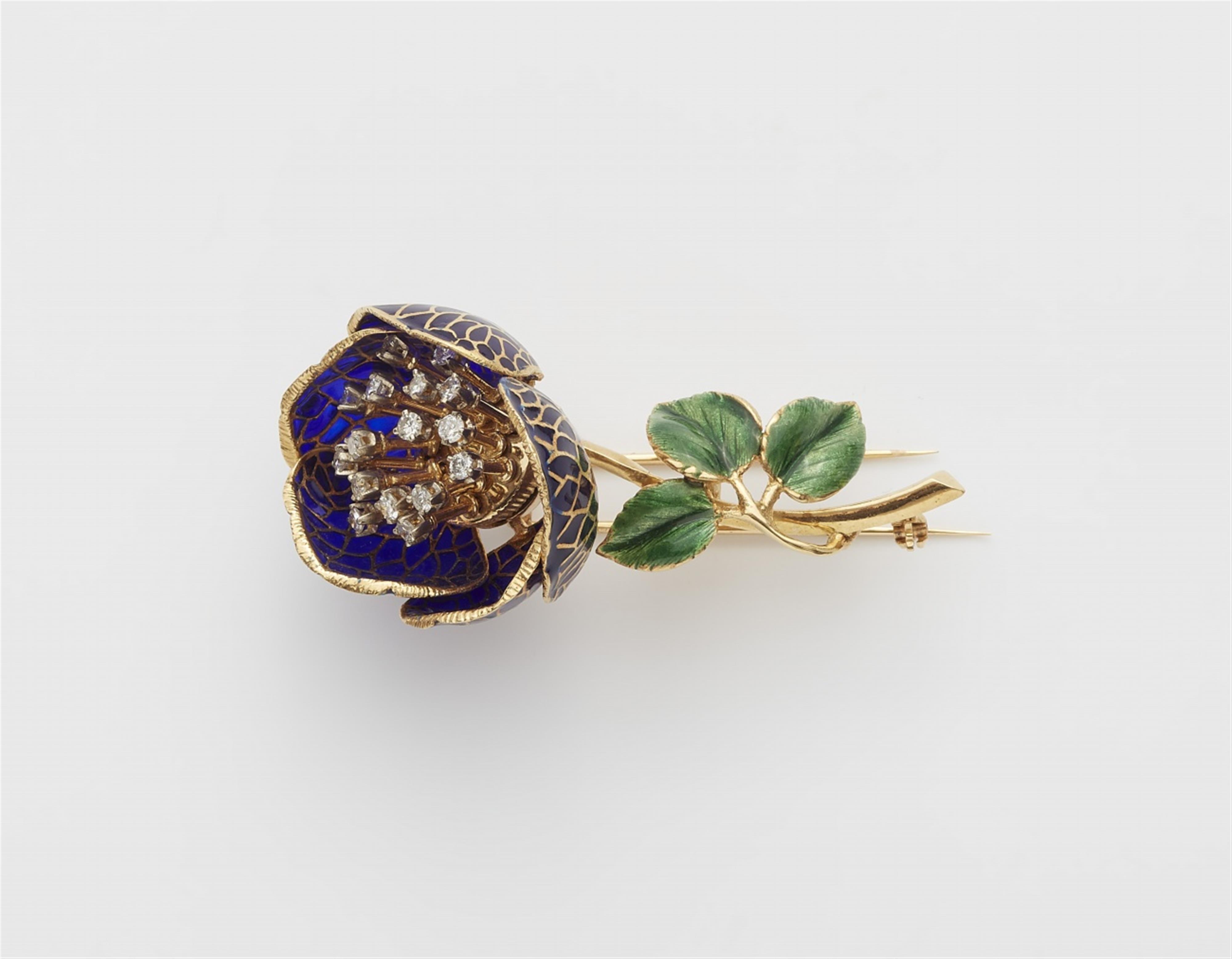 An 18k gold plique a jour brooch “en tremblant“ - image-1