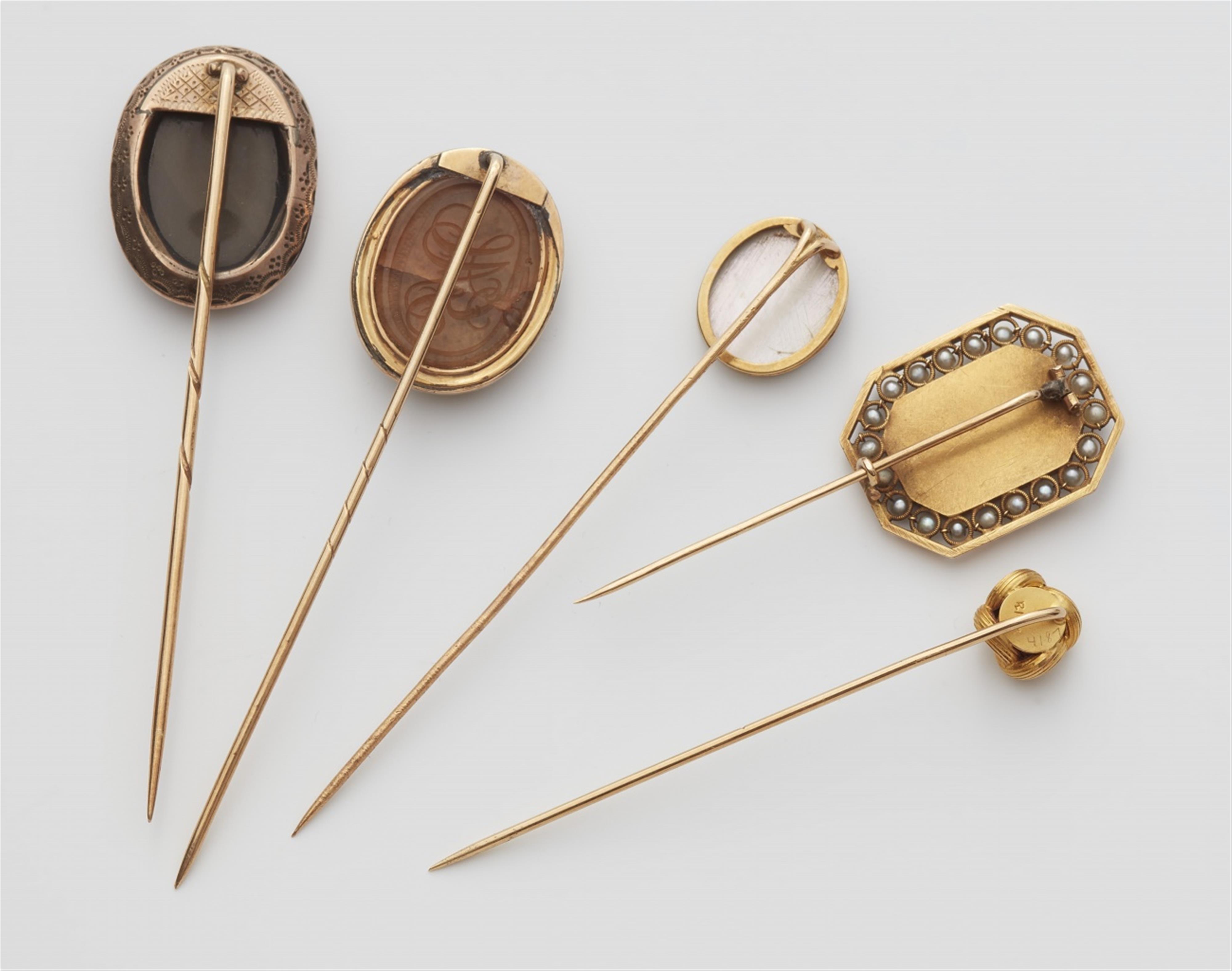 Five Historicist 14k/18k gold tie pins - image-2