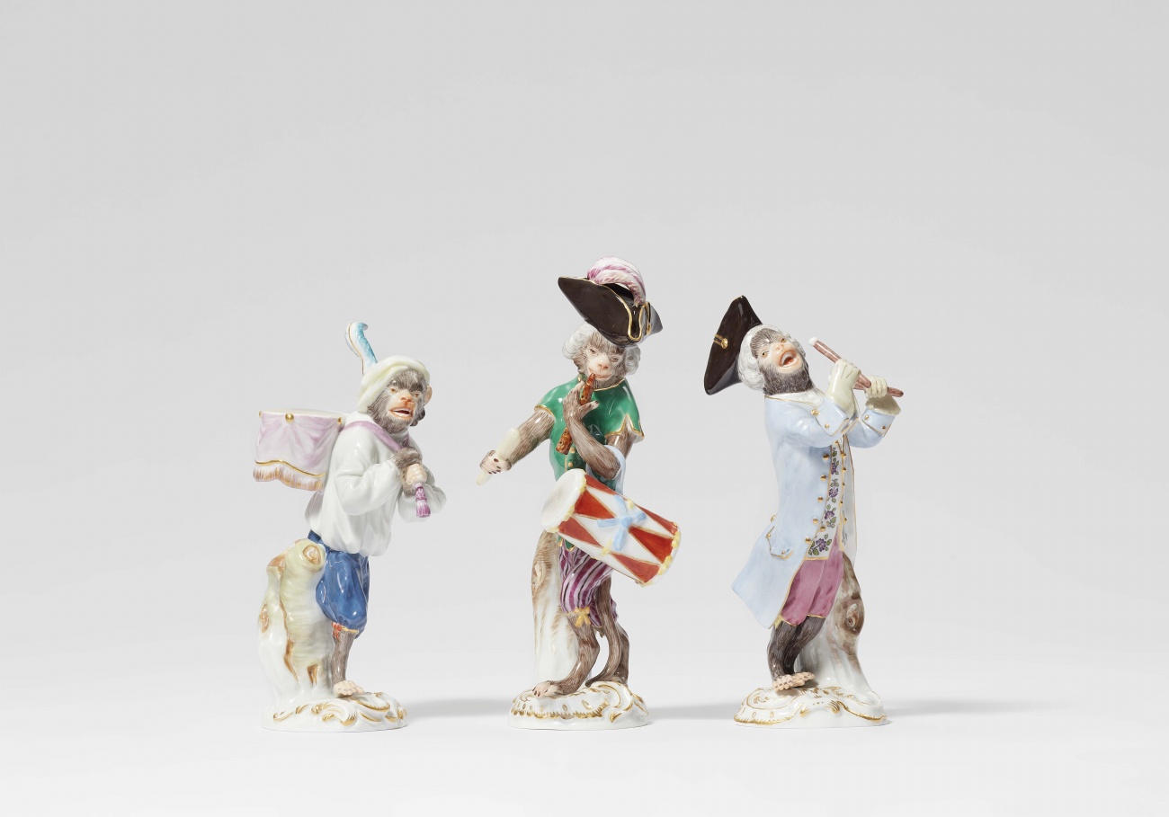 A large Meissen porcelain monkey band - image-4