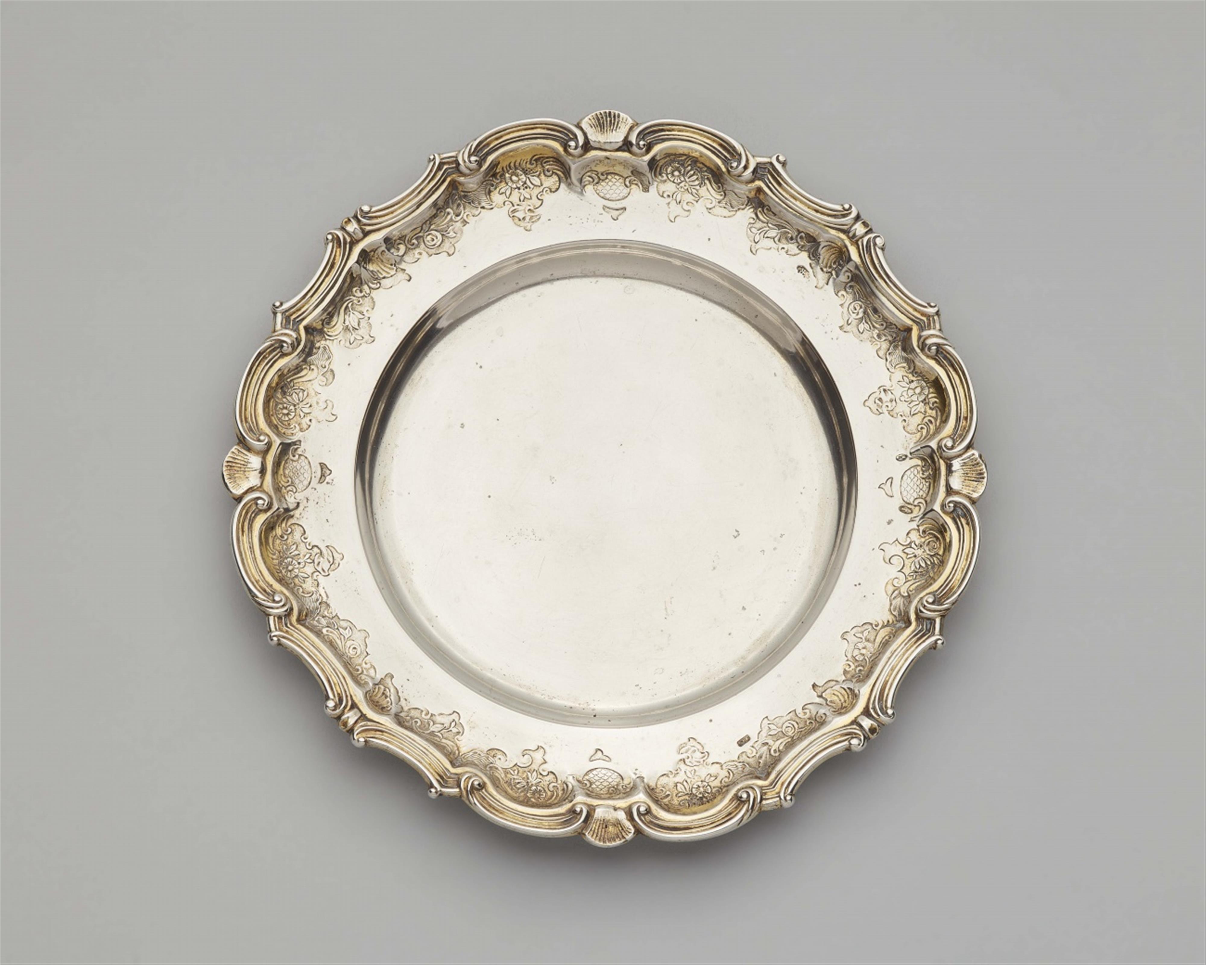 An Augsburg parcel gilt silver presentoire for an ecuelle - image-1