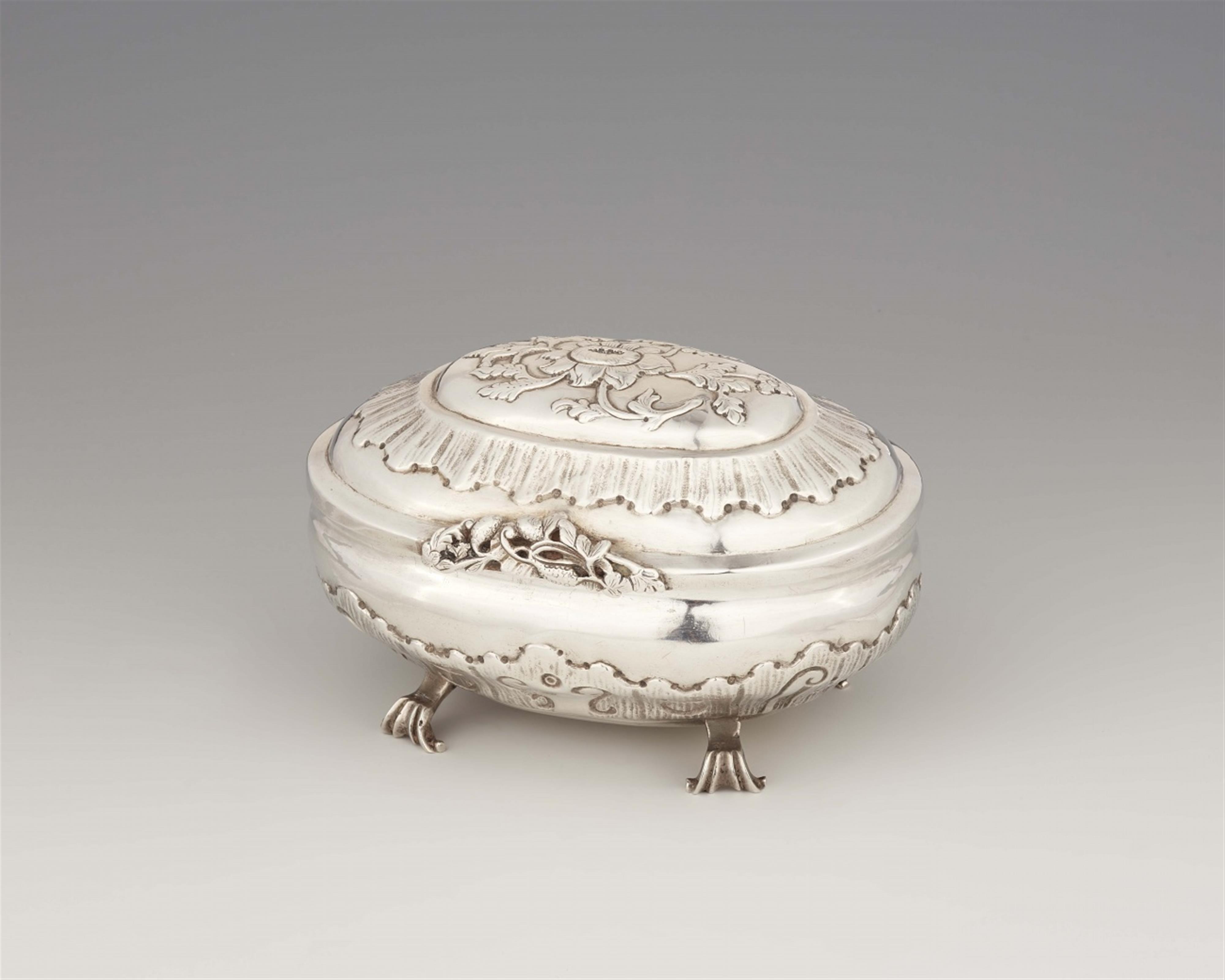 A Salzwedel silver sugar box - image-1