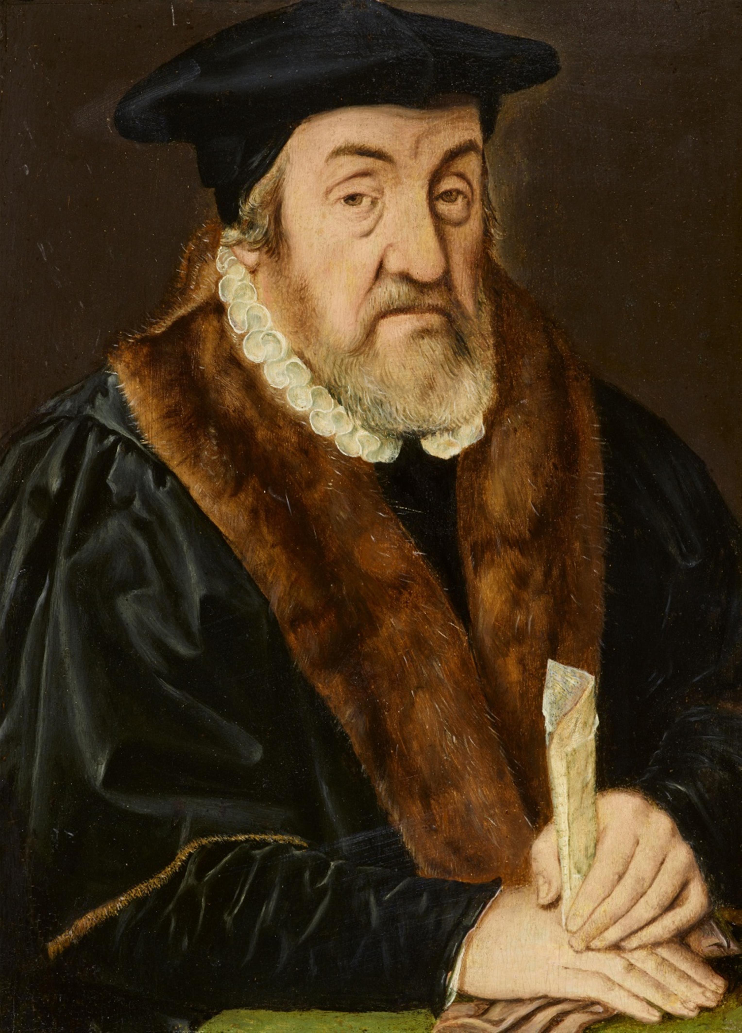 German School, 16th century - Portrait of an Elderly Man with Beret and Black Robe with Fur Collar - image-1