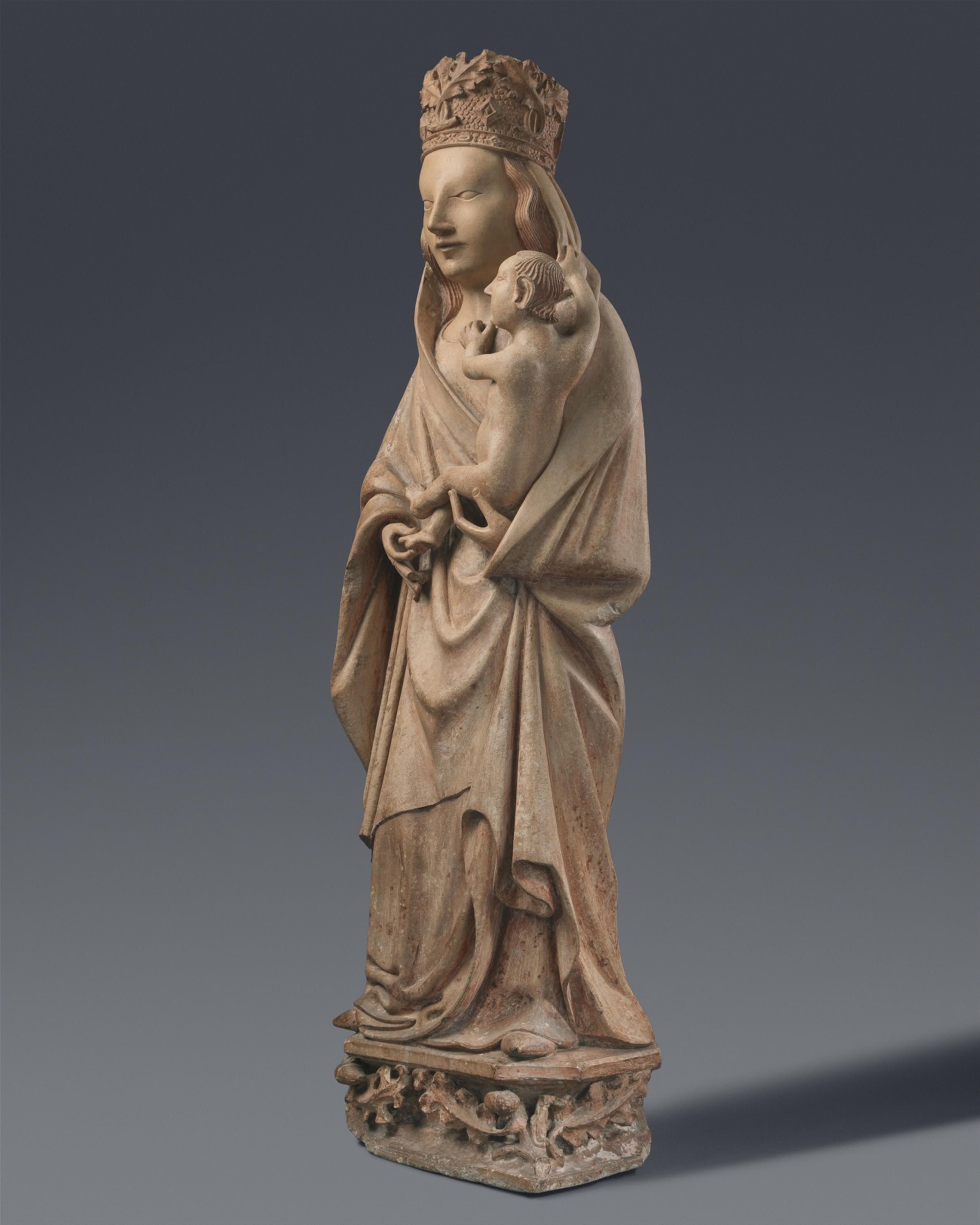 Normandy around 1400 - A carved limestone figure of the Virgin and Child, Normandy, circa 1400 - image-2