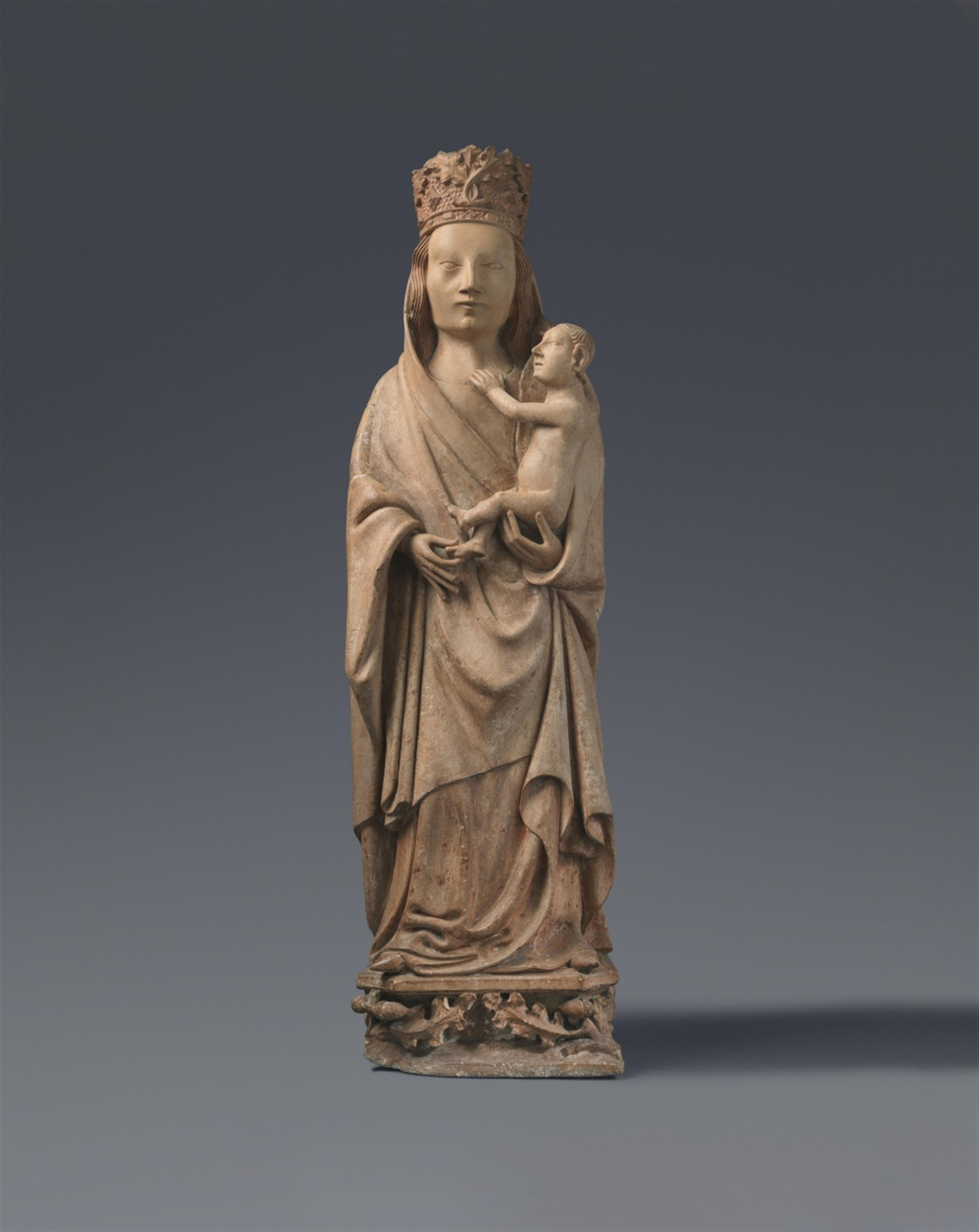 Normandy around 1400 - A carved limestone figure of the Virgin and Child, Normandy, circa 1400 - image-1